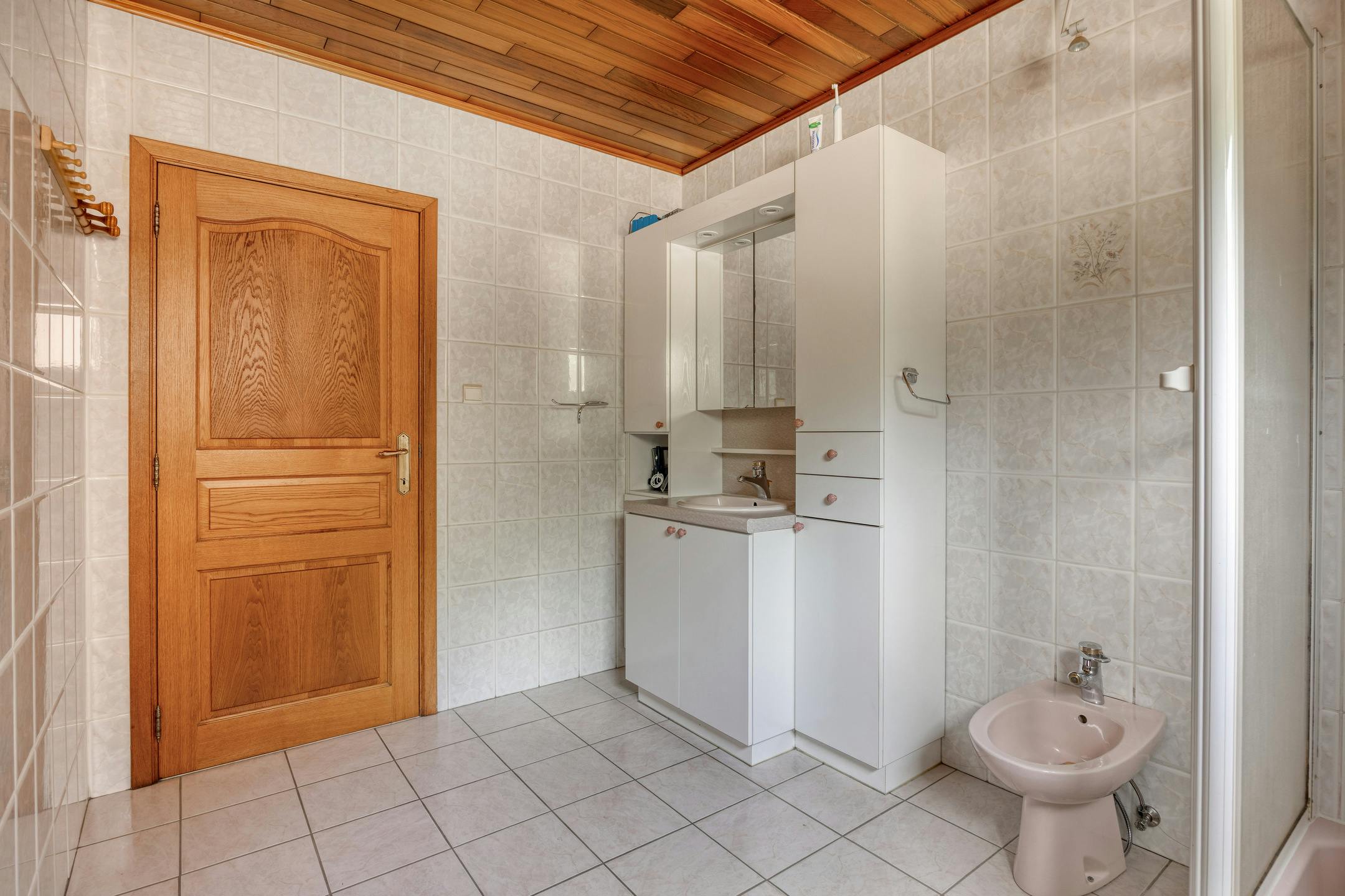 Vrijstaand huis te koop in het centrum van Kasterlee foto 12