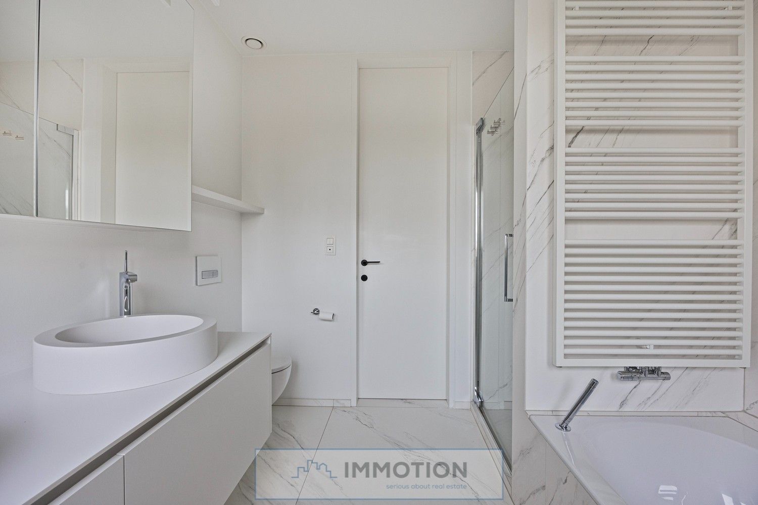 Exclusief appartement met 2 slaapkamers en garage foto 19