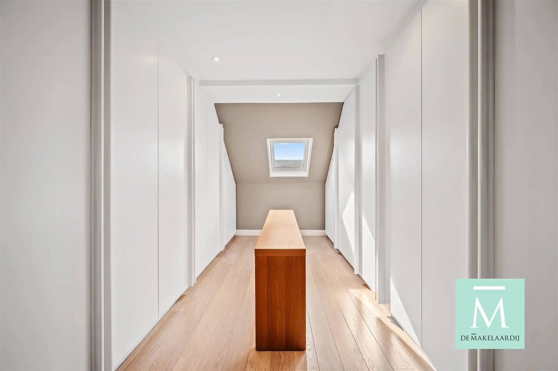 Prachtige handelswoning met overdekte garage nabij de vaart te Mechelen foto 27