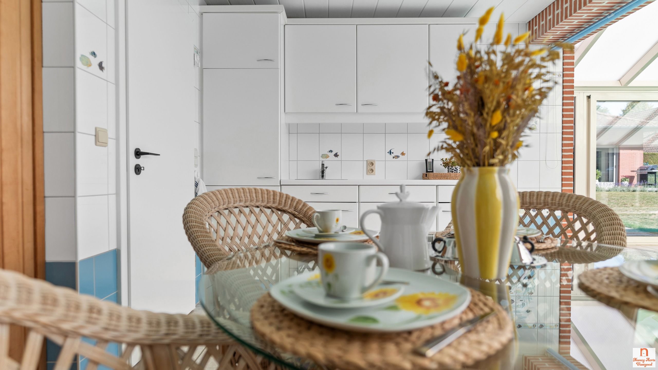 Luxueuze villa met overdekt zwembad, bos en weiland foto 45
