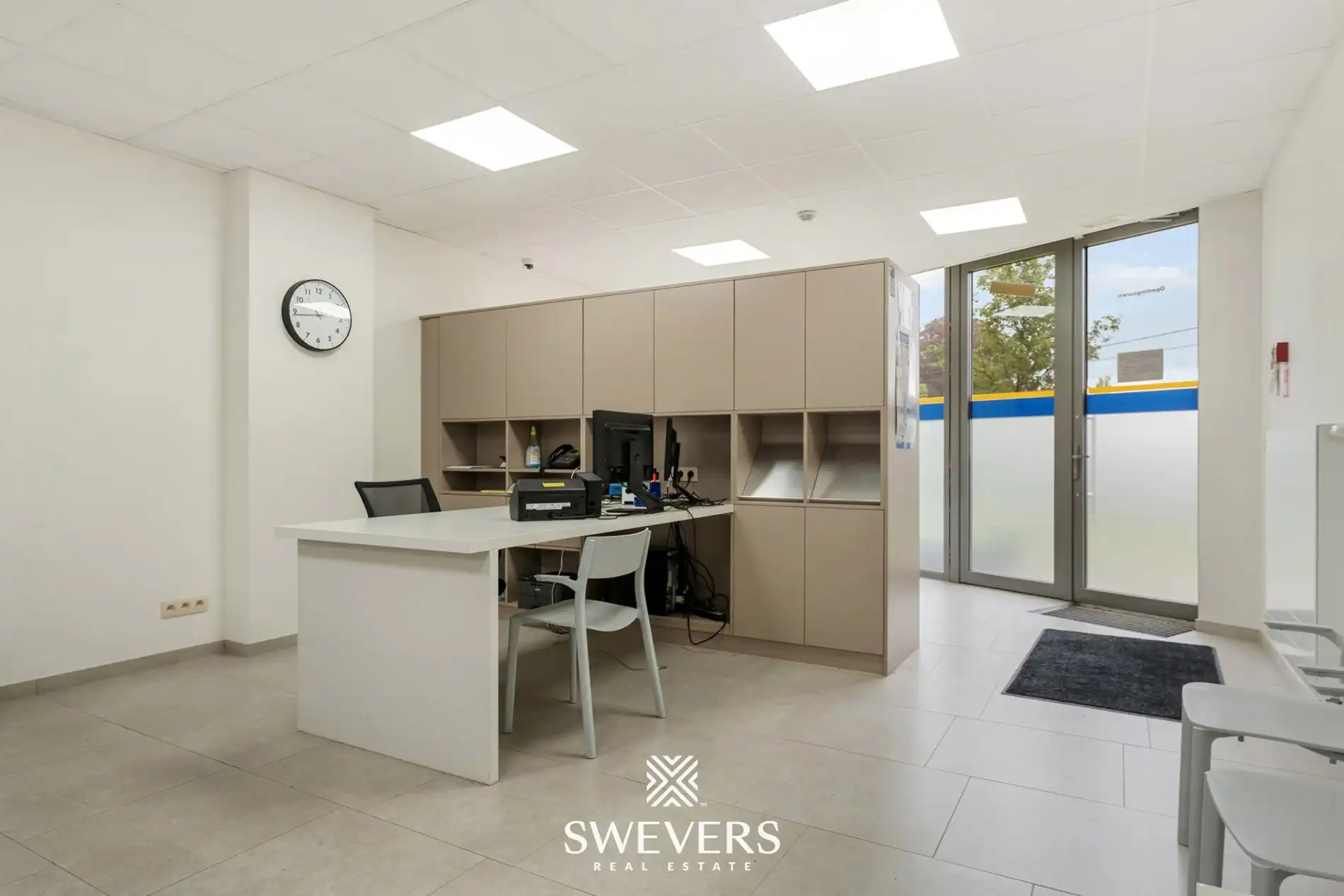 Instapklare kantoorruimte van 84 m² op vlot bereikbare locatie foto 4