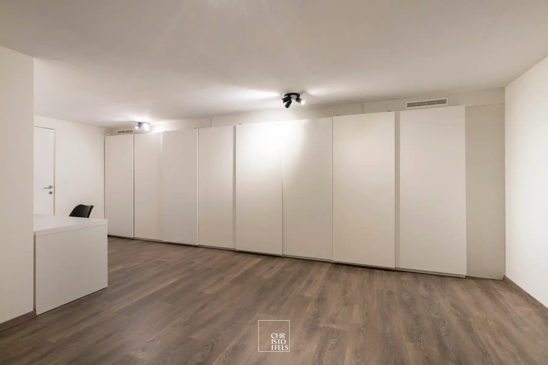 Elegante villa (384m²) op perceel van 1.349m² foto 14