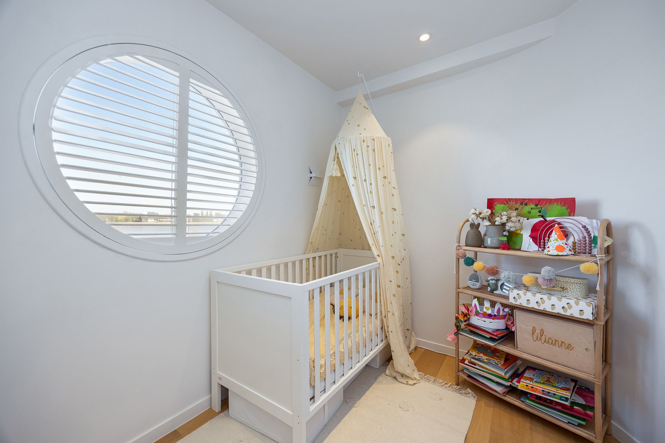 ANTWERPEN-KAAIEN - Frontaal zicht op de Schelde foto 9