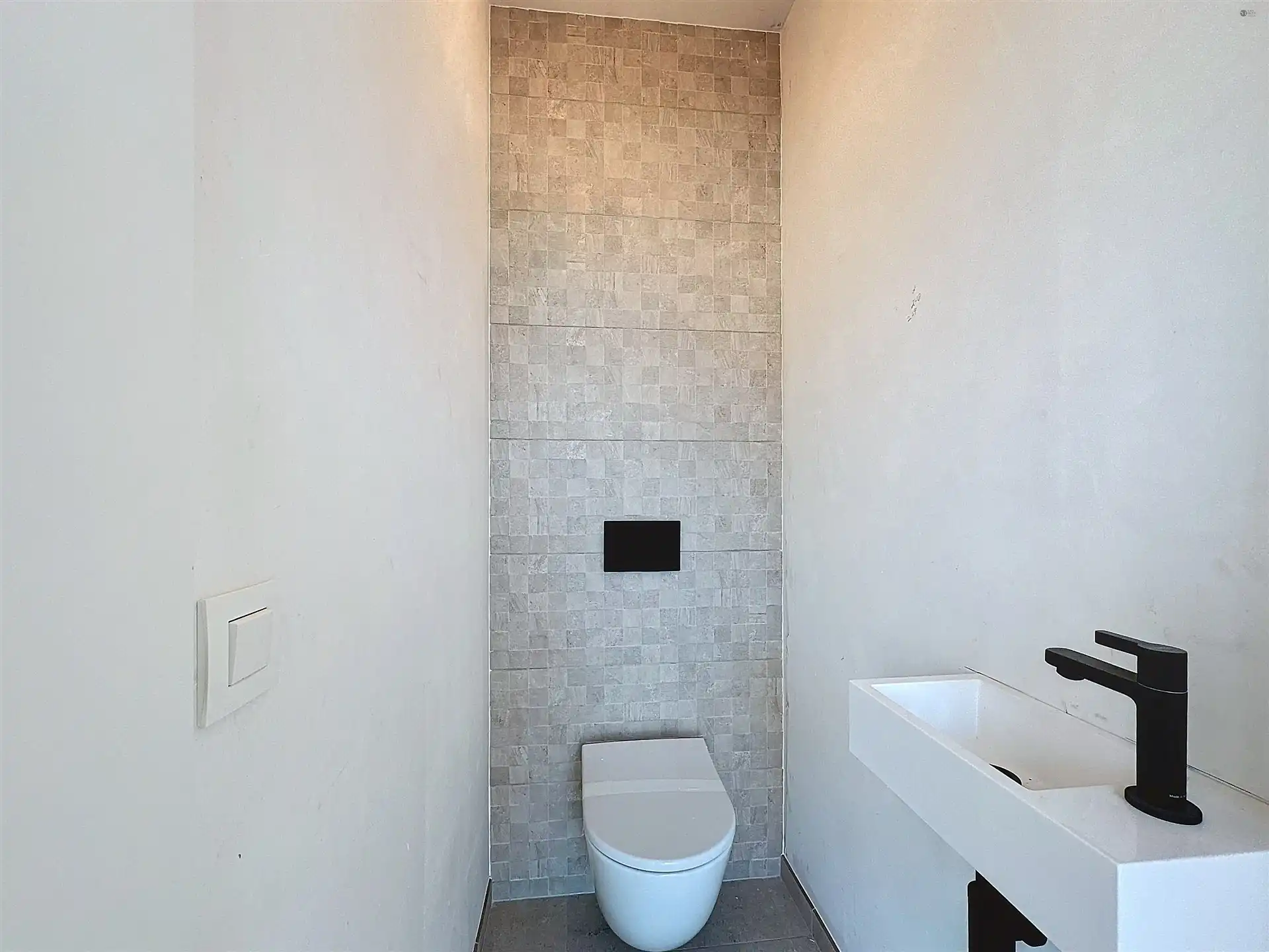 Half open BEN woning met 3 slaapkamer en zuid tuin op ruim perceel 300m² (LOT1) foto 7