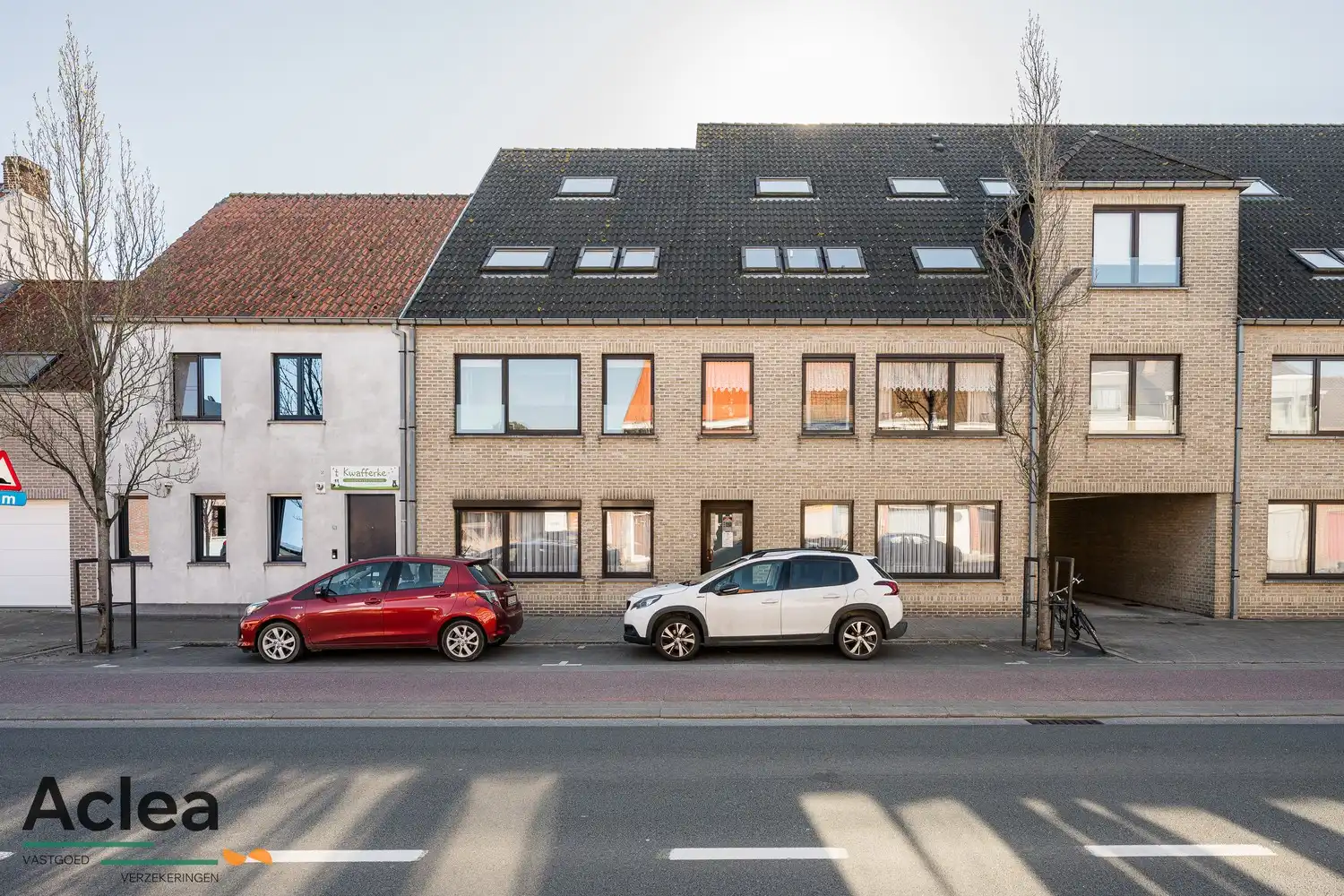 Instapklaar goed gelegen duplexappartement in centrum Eeklo foto 9