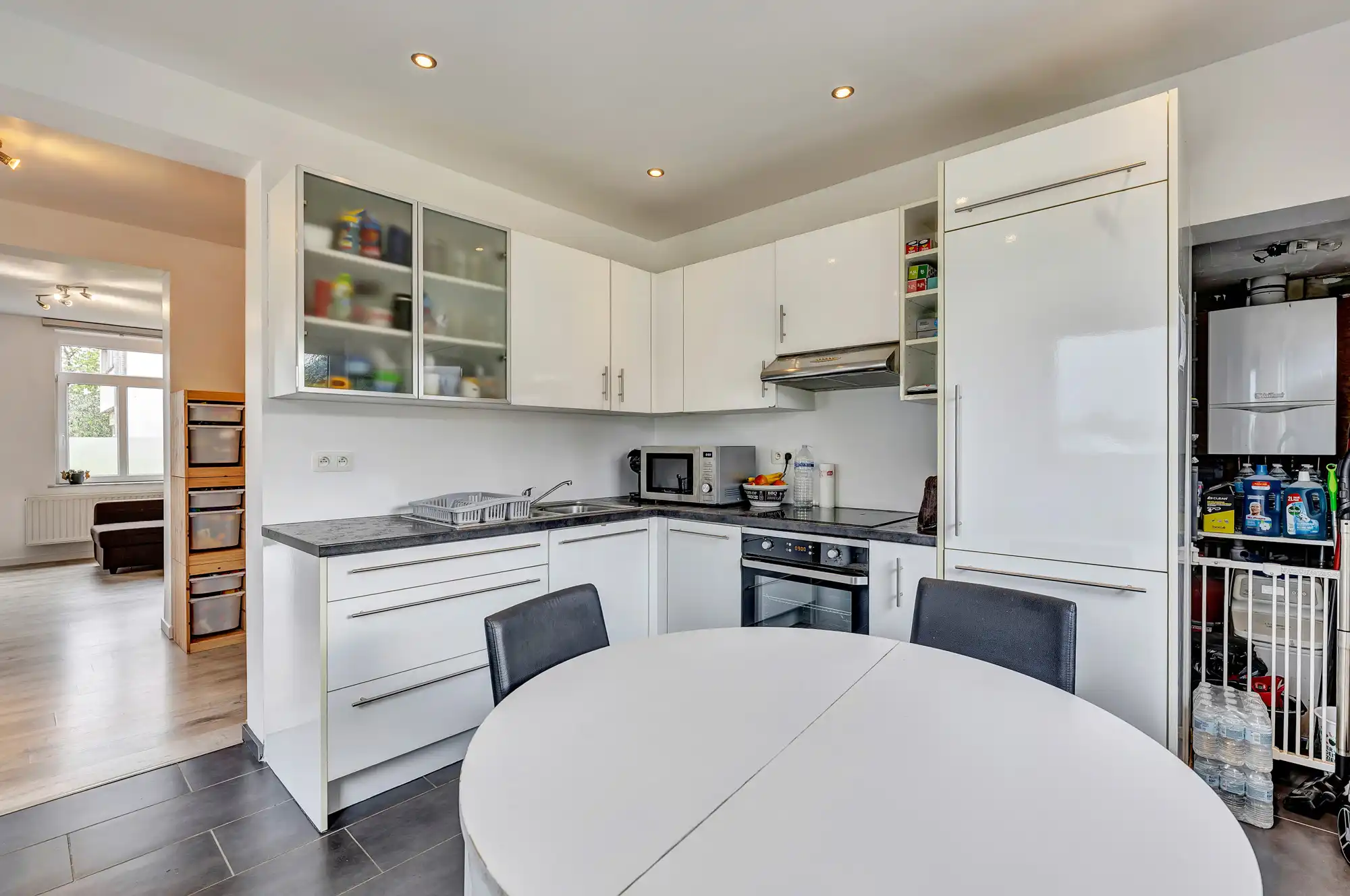 Instapklare woning met tuin te Wambeek foto 6