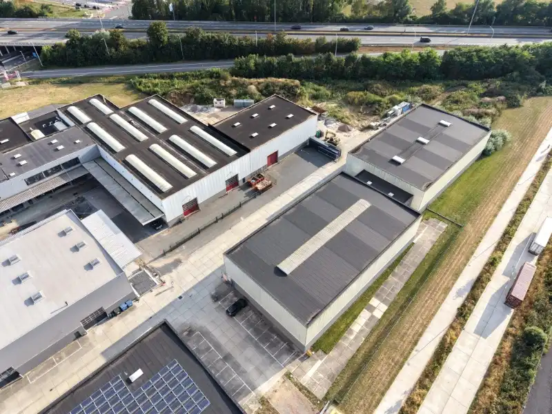 Recent magazijn van 1.062 m² met 2 sectionaalpoorten op toplocatie in Oostakker foto 17