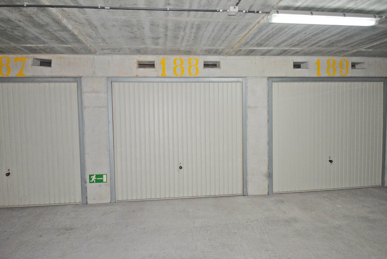 gemakkelijke toegankelijke garagebox centraal gelegen foto 4