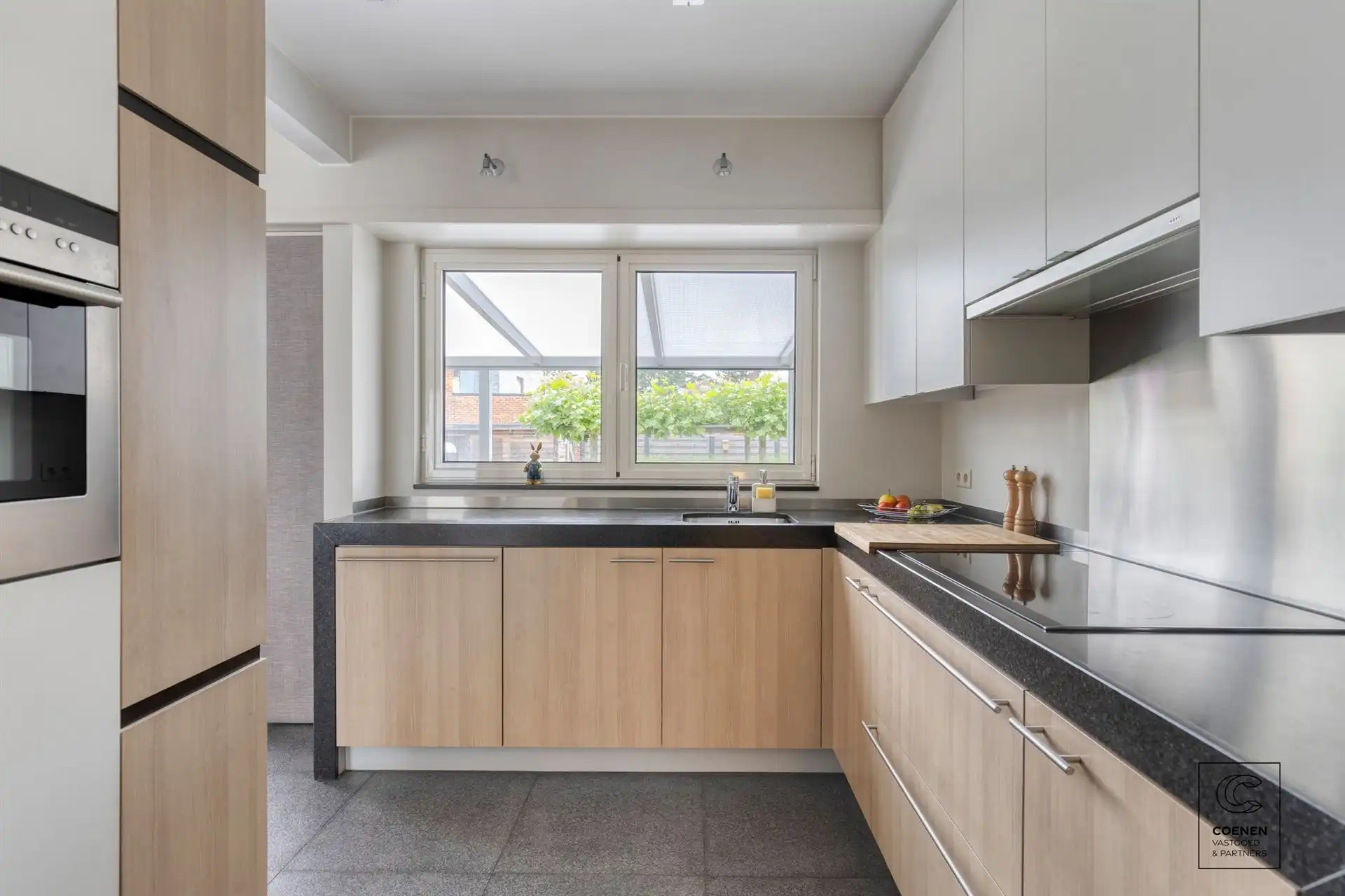 Prachtig instapklare woning met 3 slpk op toplocatie! foto 7