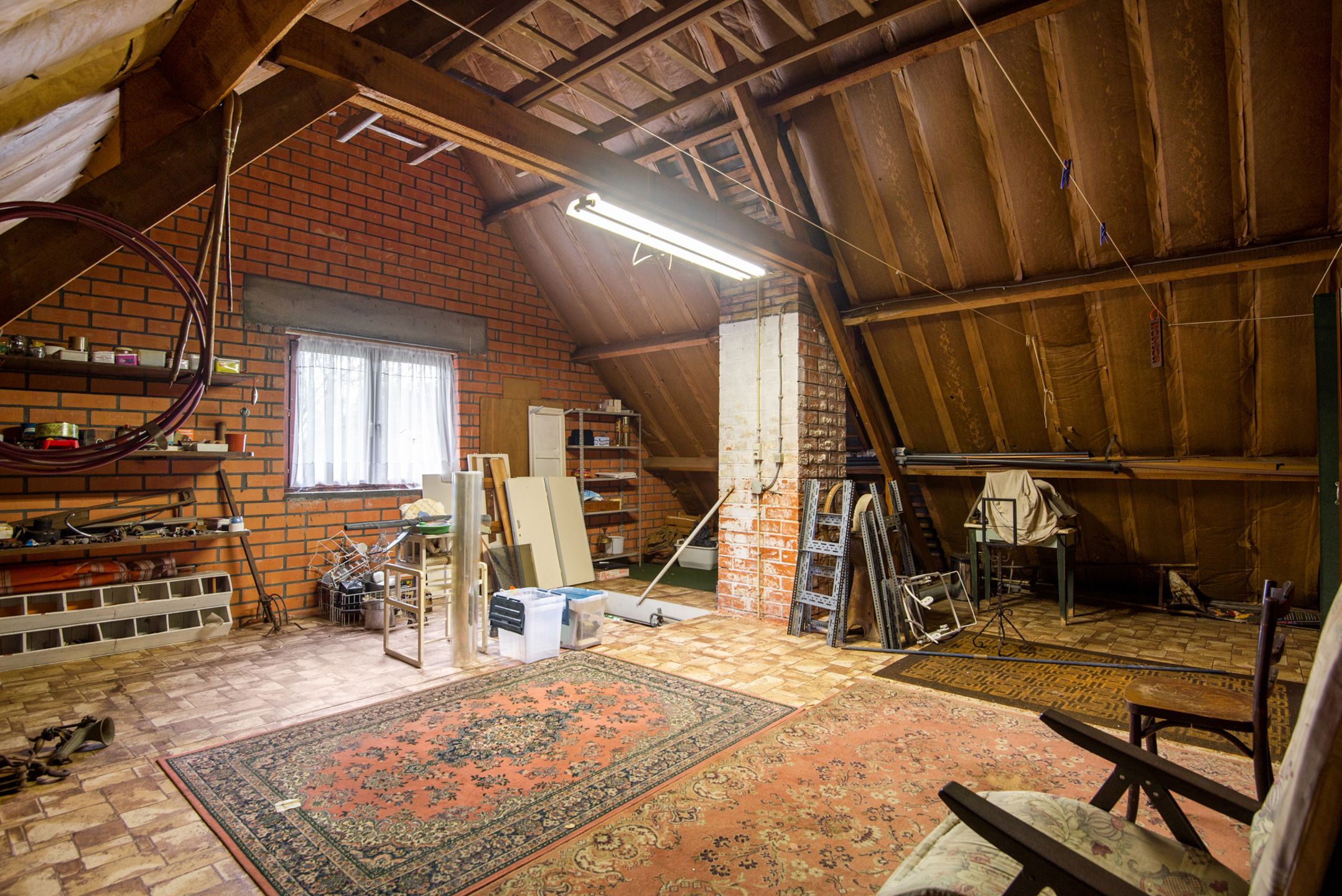 Rustig gelegen laagbouwwoning met 2 slpks & bureau op 1515m² foto 16