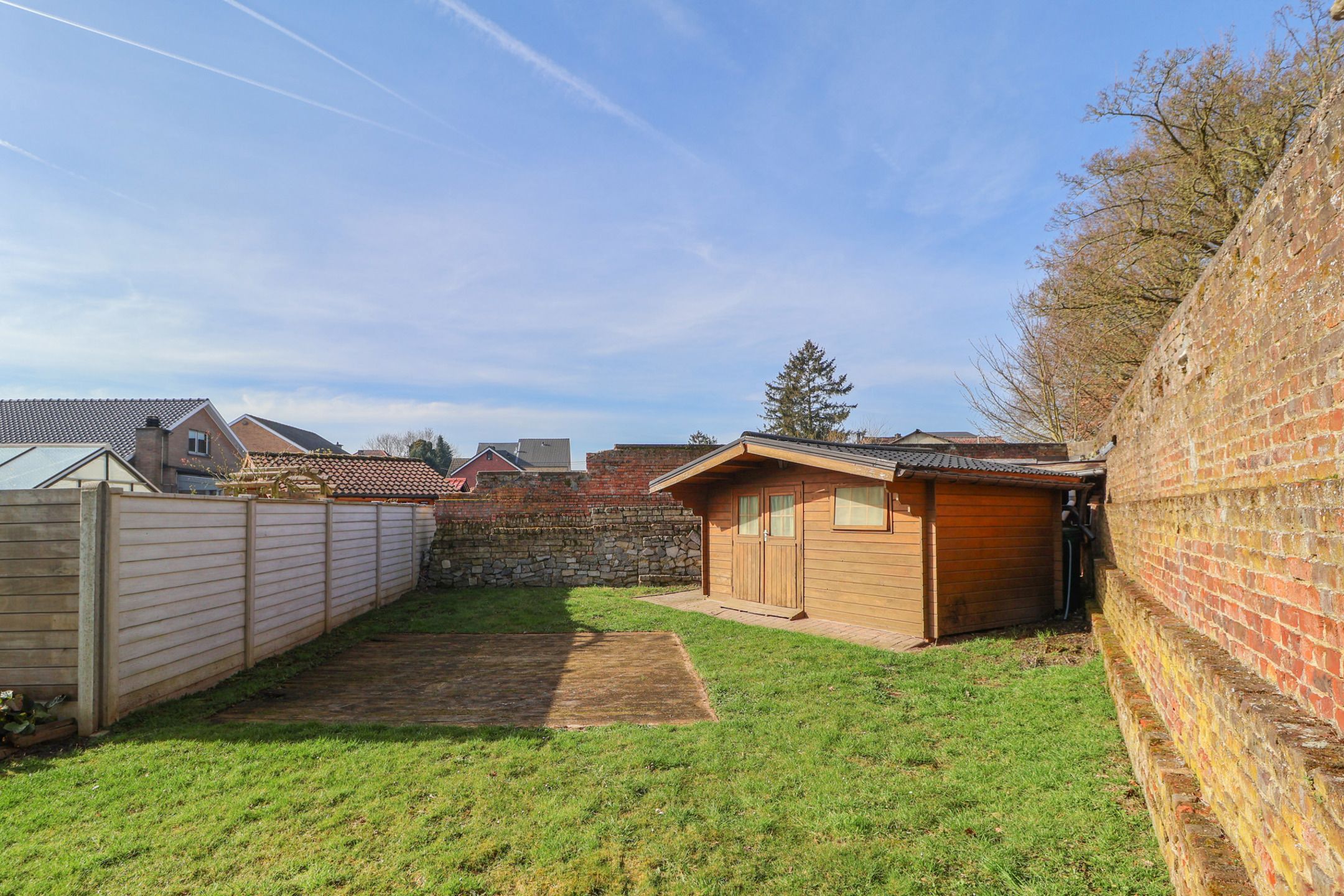 Uitstekend gelegen bungalow foto 21
