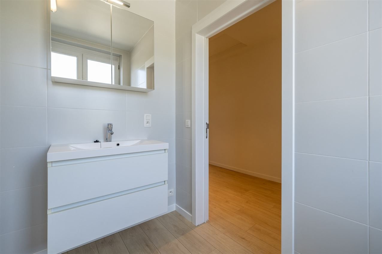 Recent vernieuwd appartement met 1 slpk. foto 16
