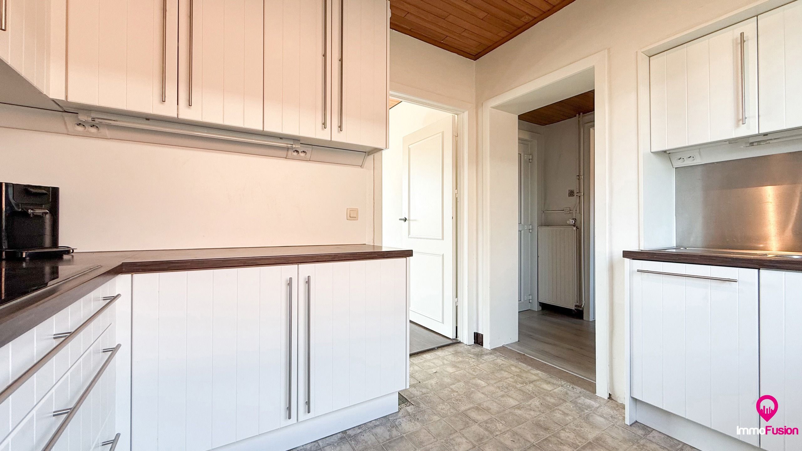 Charmante woning met 3 slaapkamers en ruime tuin! foto 11