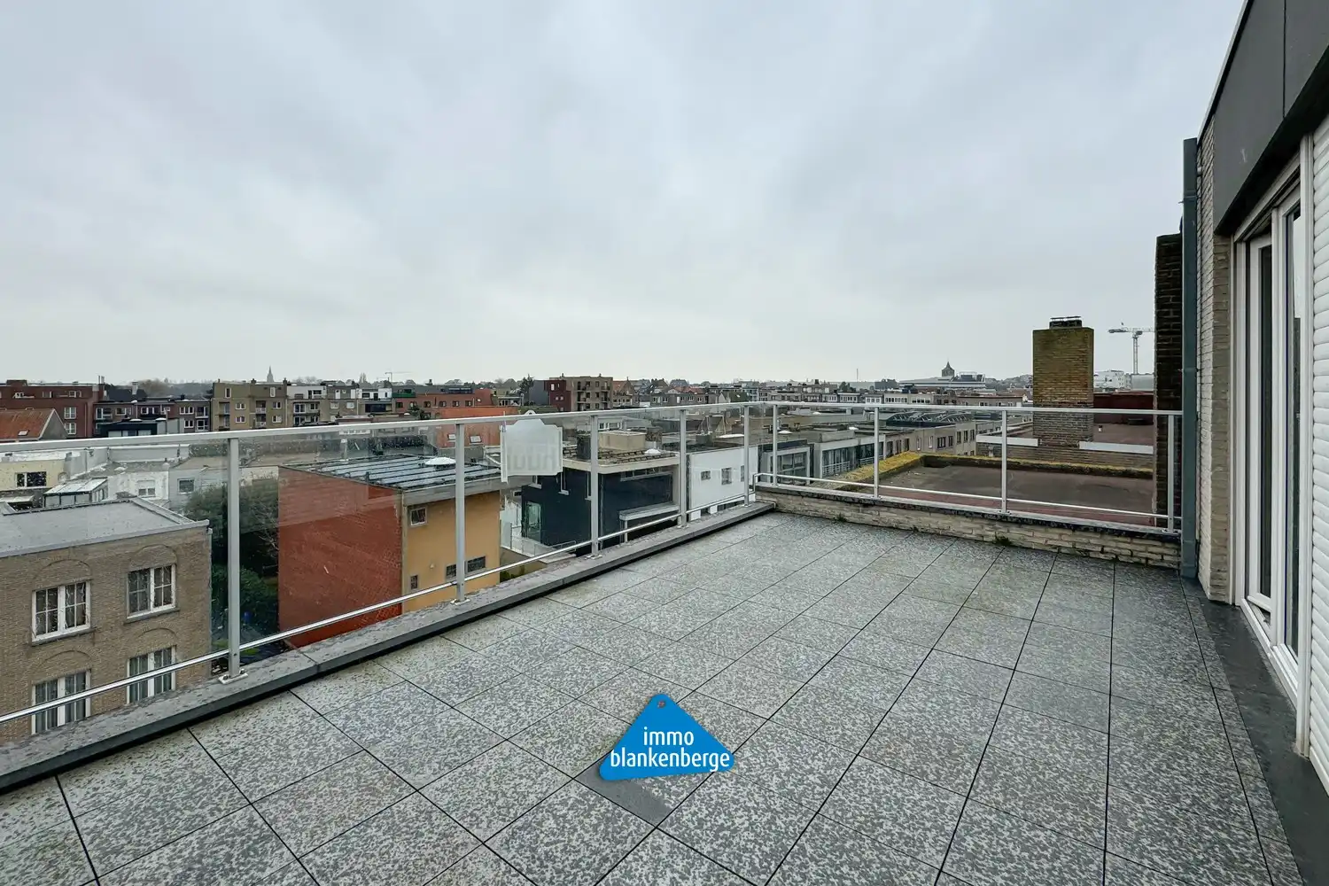 Recent éénslaapkamer-duplex appartement te Blankenberge foto 14