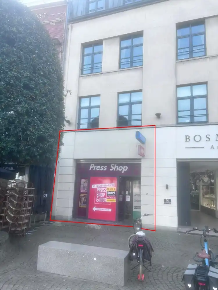 Handelsruimte te huur op toplocatie – Grote Markt Aalst foto {{pictureIndex}}