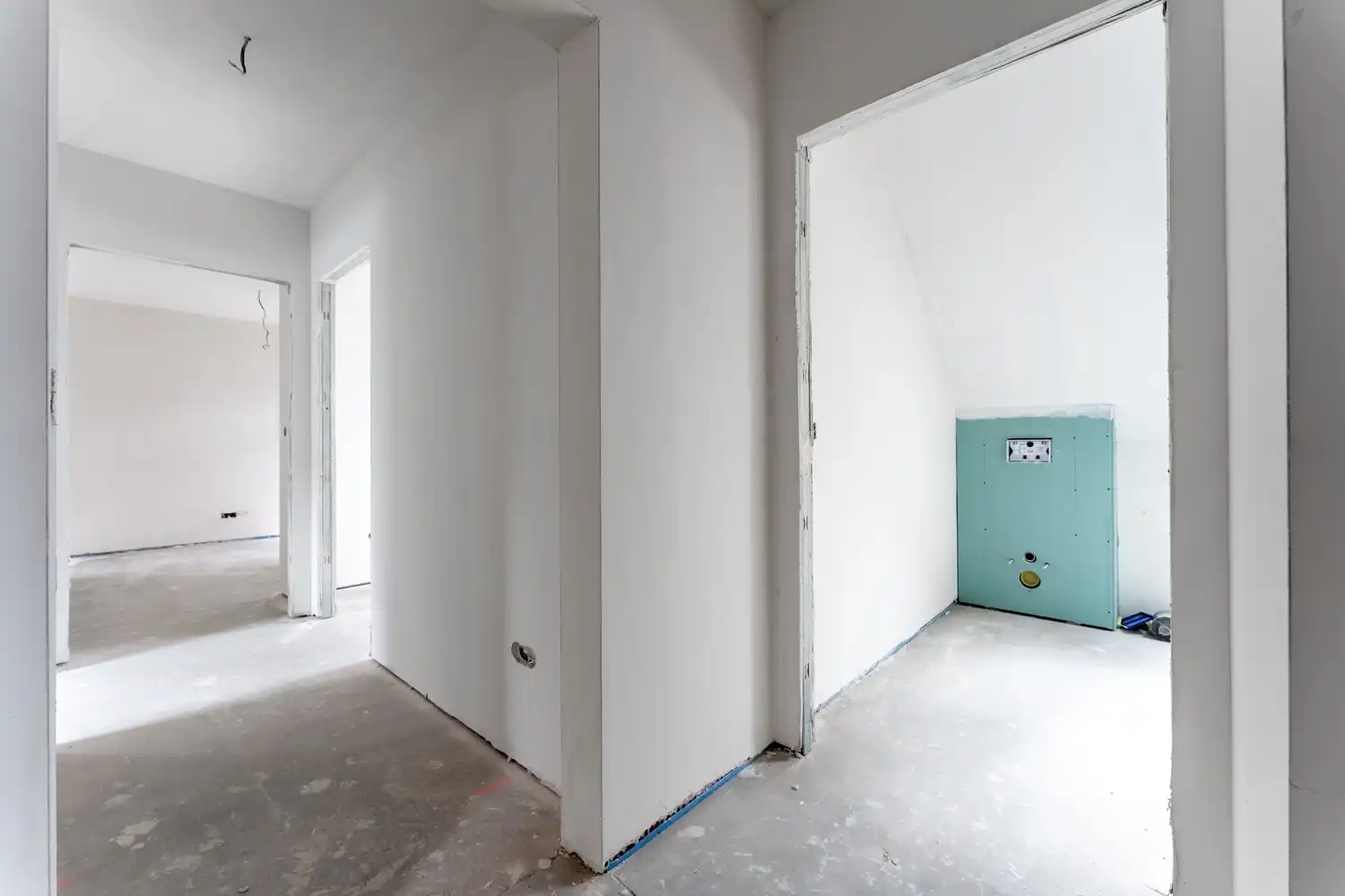 Charmante gerenoveerde CASCO + woning te koop in Leopoldsburg - 4 slaapkamers, 1 badkamer, ruime keuken en 2 toiletten op 237 m², volledig gerenoveerd in 2026! foto 22