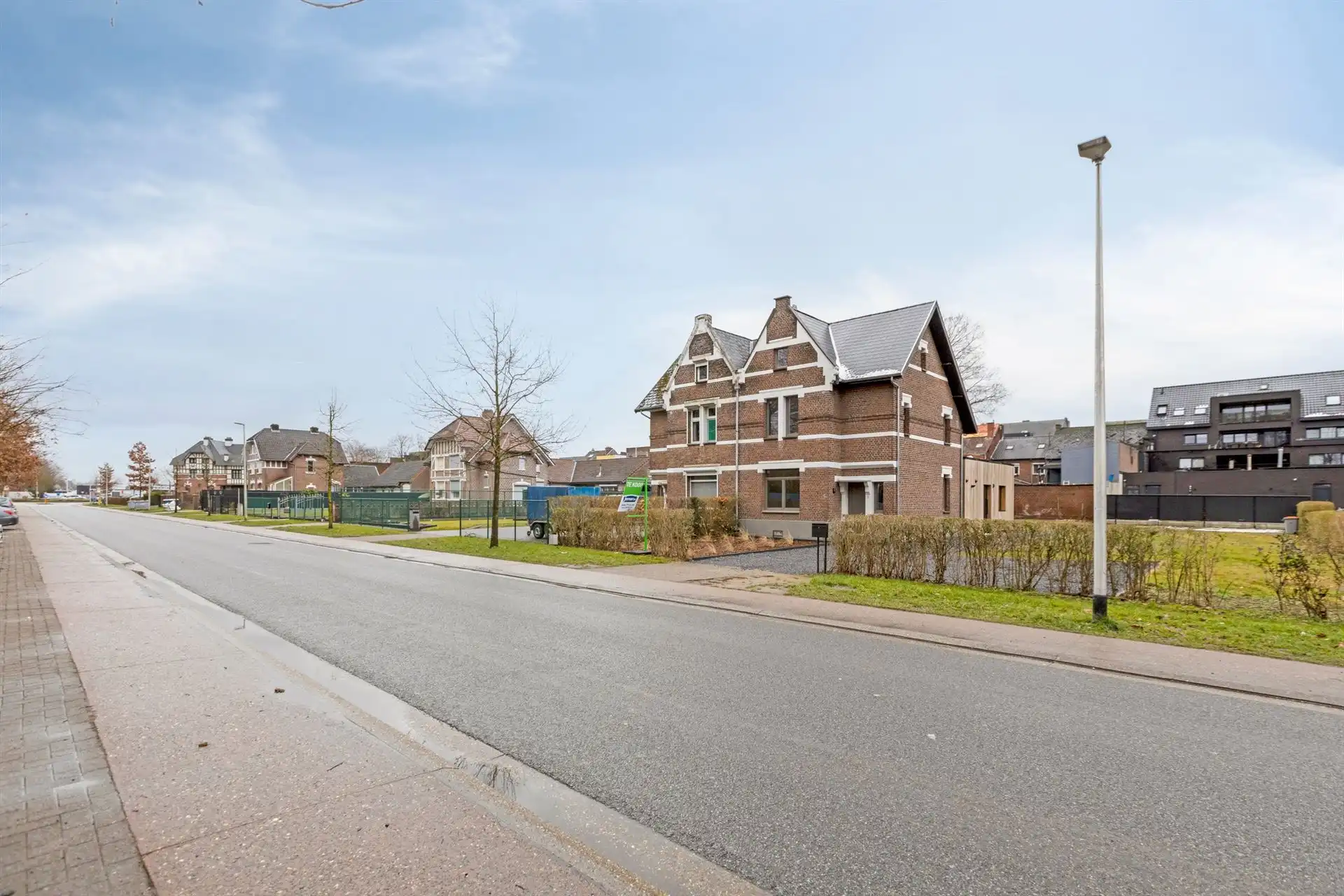 Gerenoveerde mijnwerkerswoning Louis Mercierlaan 15, Maasmechelen foto 4