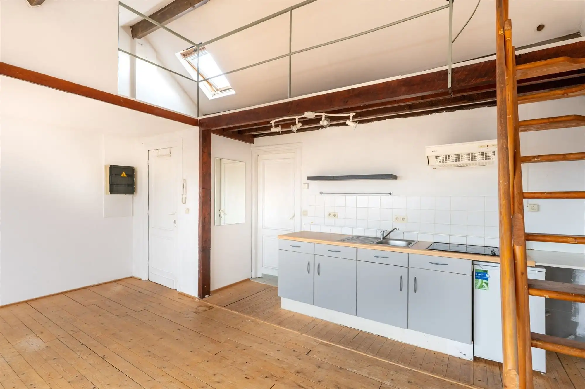 Ruime studio op het Zuid foto 5