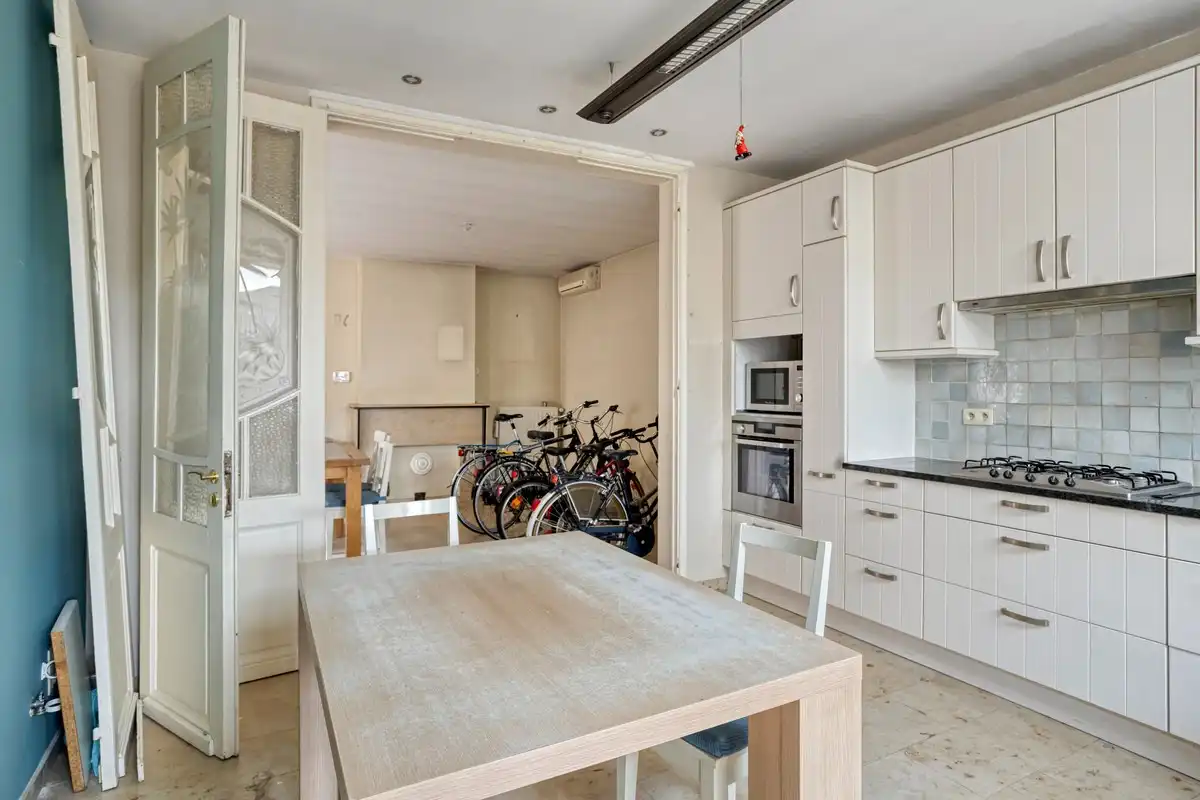 Handelspand met woonst in het centrum van Tongeren foto 8