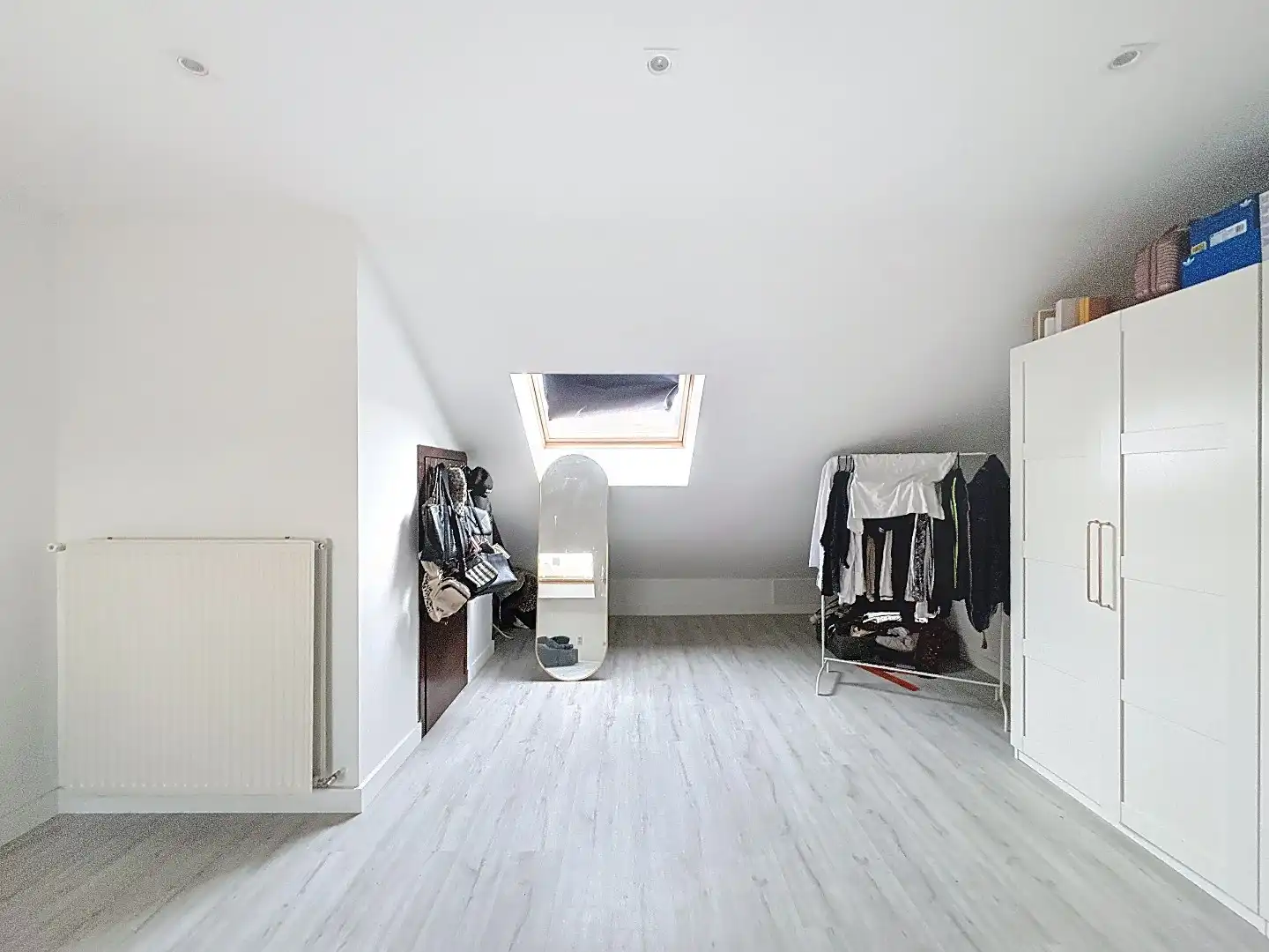 Volledig gerenoveerde,  centraal gelegen rijwoning in Tienen met tuin, terras en 3 slaapkamers foto 17