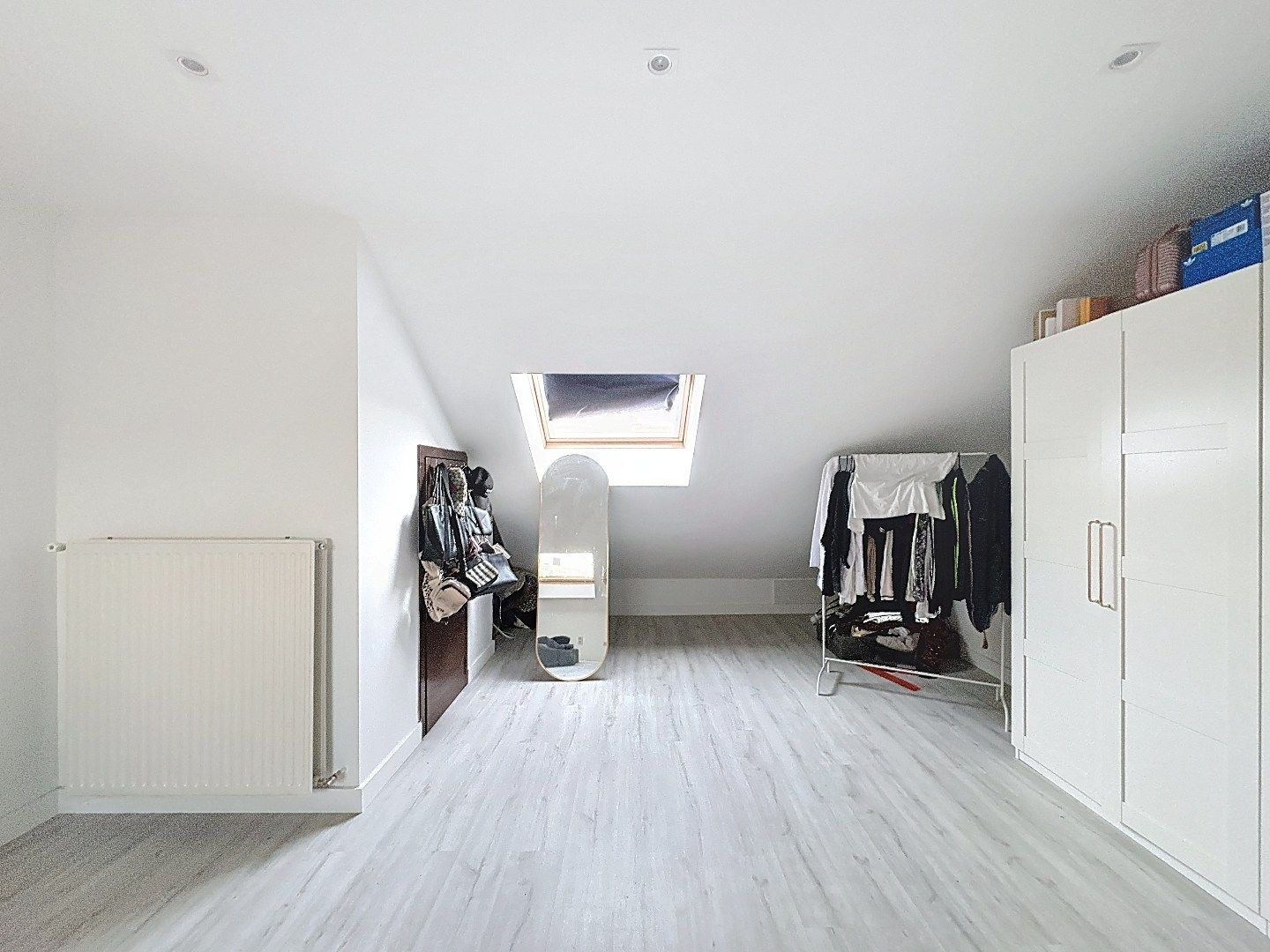 Volledig gerenoveerde,  centraal gelegen rijwoning in Tienen met tuin, terras en 3 slaapkamers foto 17