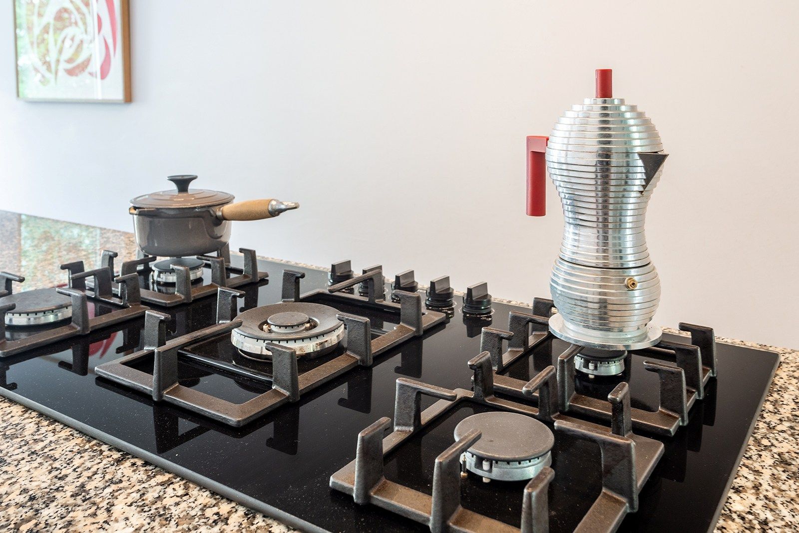 Architecturale parel met een zee van ruimte foto 14