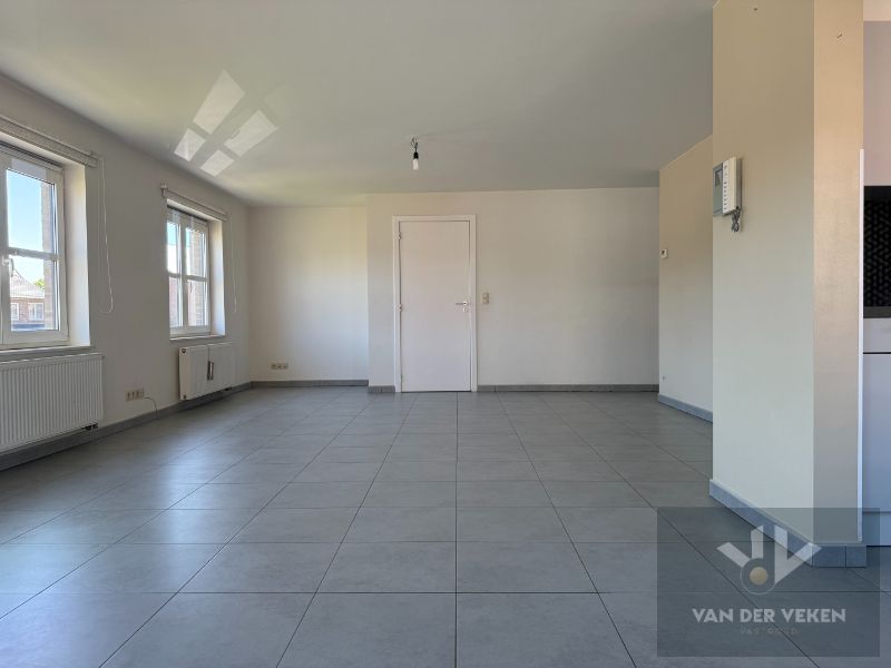 2SLPK-appartement met overdekt terras te Kortessem foto {{pictureIndex}}