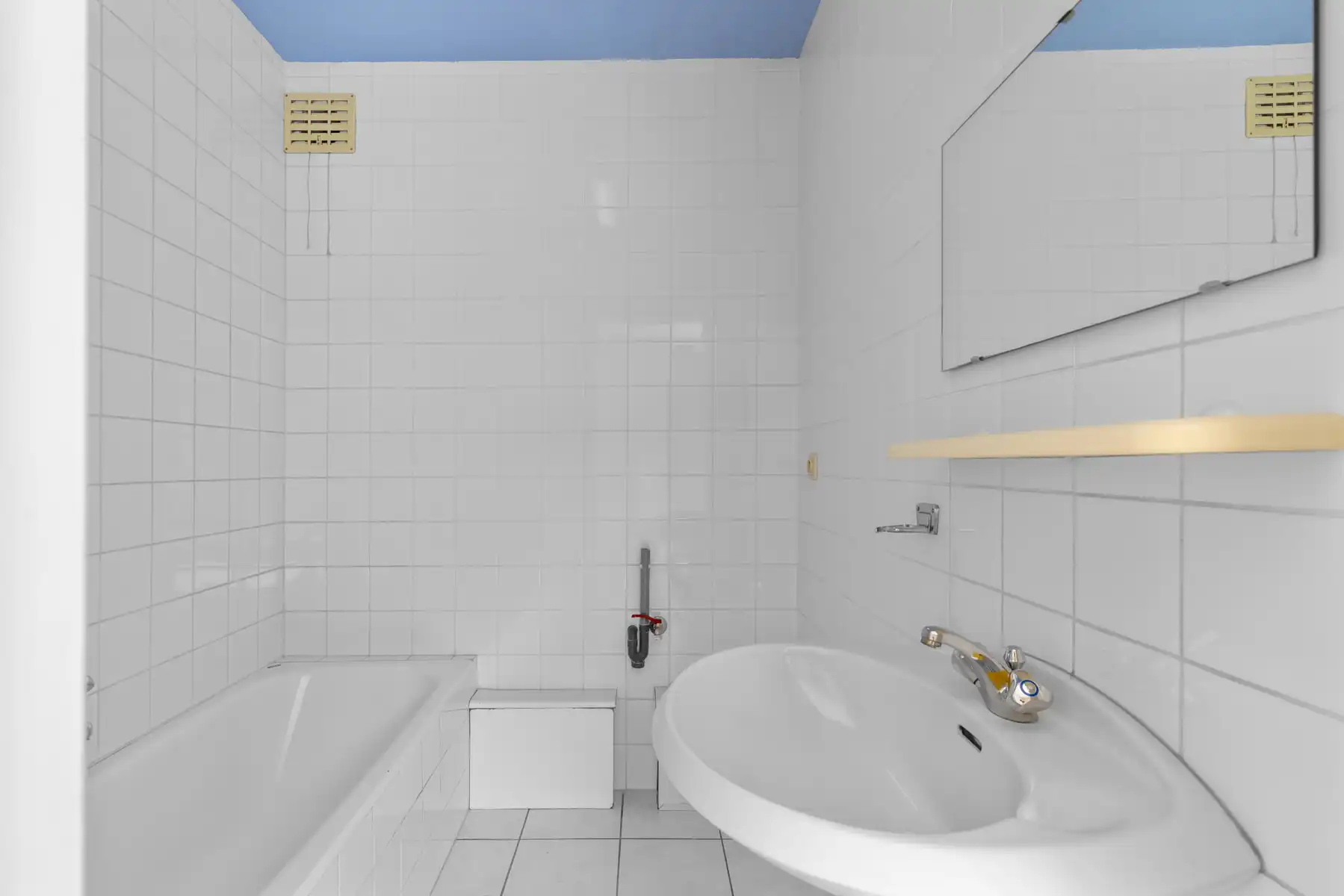 gemeubeld 1-slpk appartement met zonnig terras nabij UZ Gent foto 10