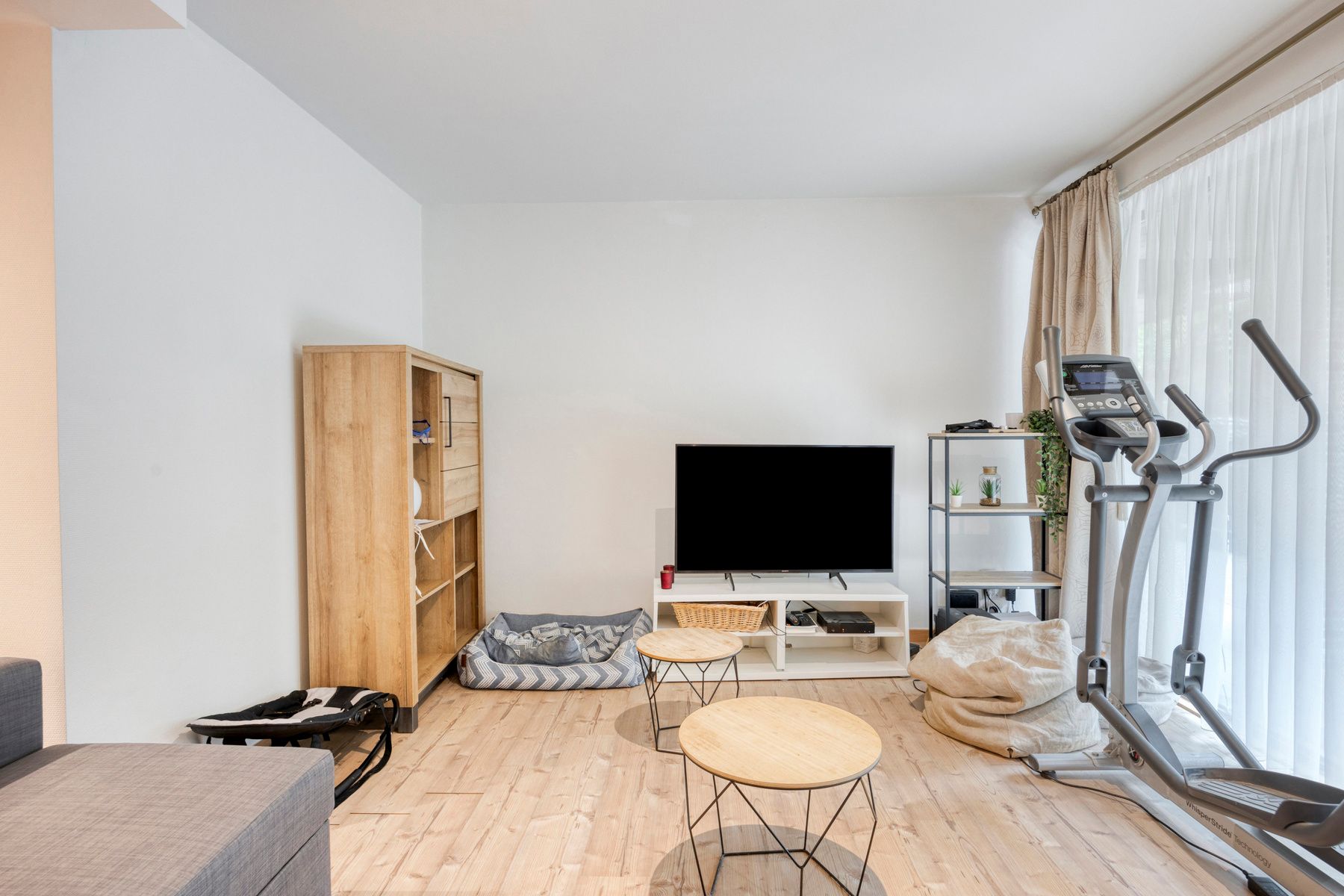 Ruim gelijkvloersappartement in hartje Zele! foto 3