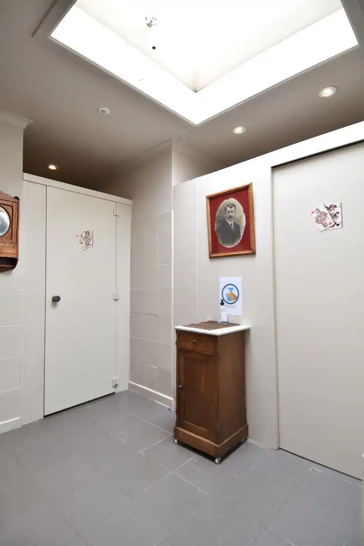 Woning met tuin/terras, garage en bijhorende horeceazaak te koop in Gullegem foto 14