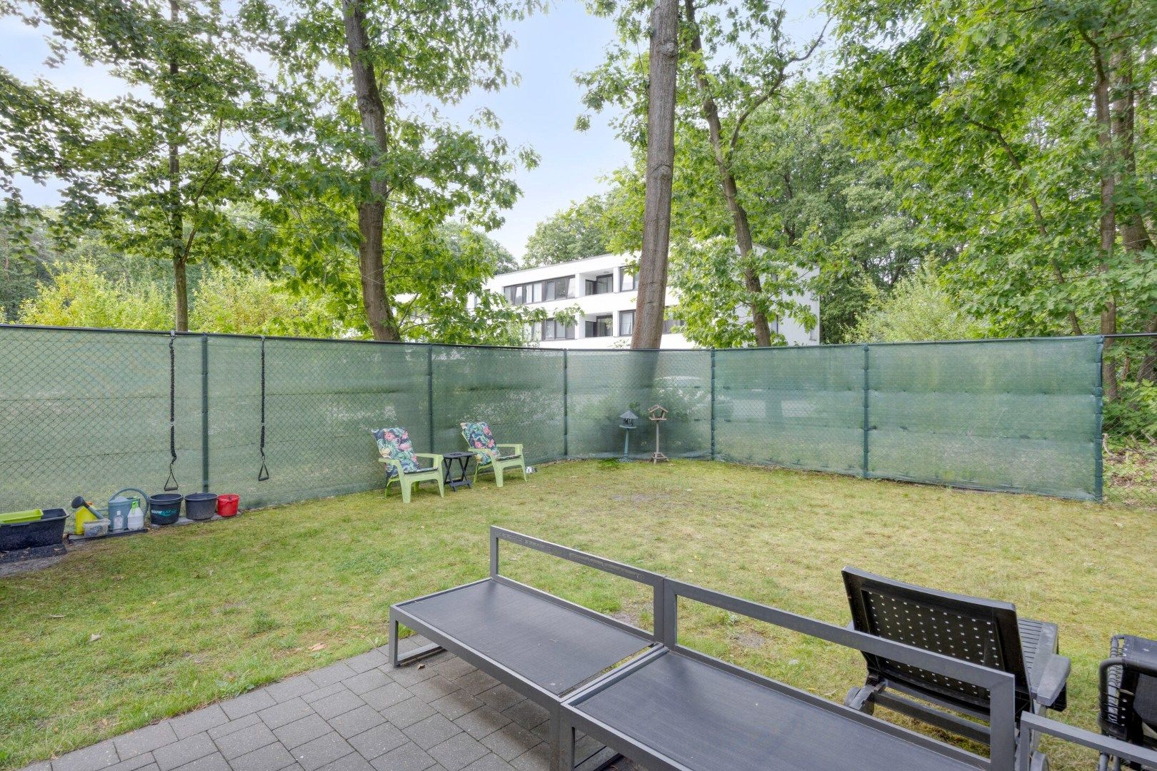 Gelijkvloers appartement met 2 slpks, ruime tuin, autostaanplaats en optionele garage ! foto 15