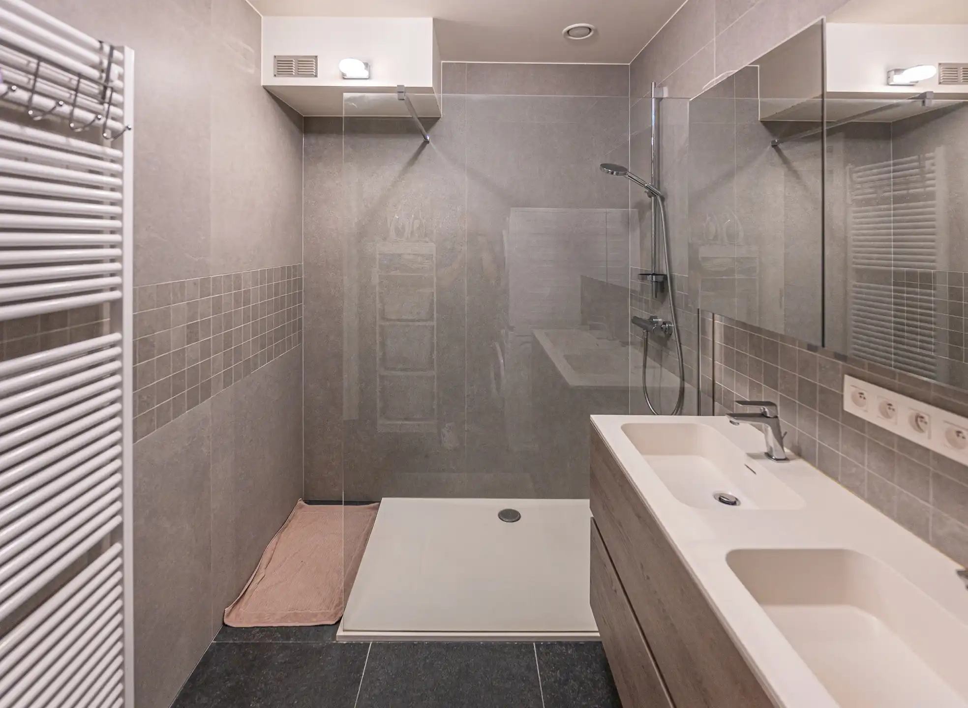  Mooi en comfortabel gelijkvloers appartement  foto 10