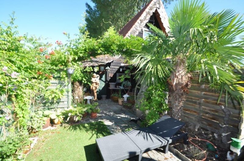 Huis aan de rand van het natuurdomein De Gavers. TE KOOP via het verkoopconcept "VISIT & BID". Startprijs 350.000 EUR. Datum en tijdstip van het enige VISIT & BID moment is ZATERDAG 12 oktober van 10:00 - 13:00. foto 4