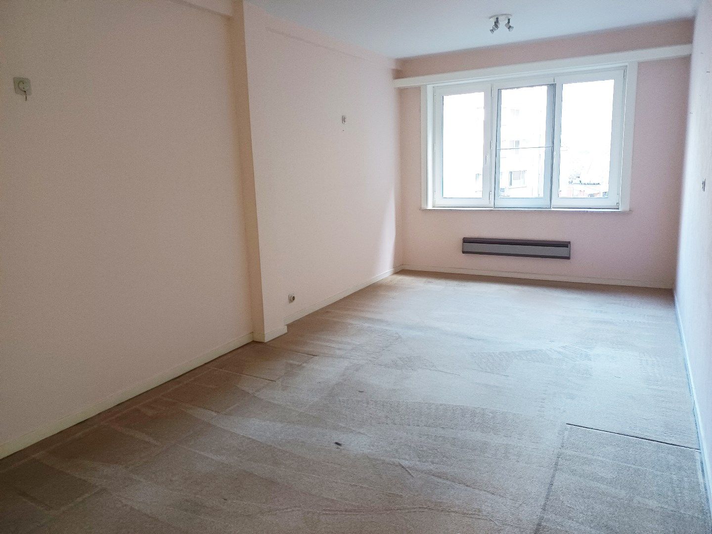 Ruim appartement met open zicht op het Prinses Clementinaplein! foto 12