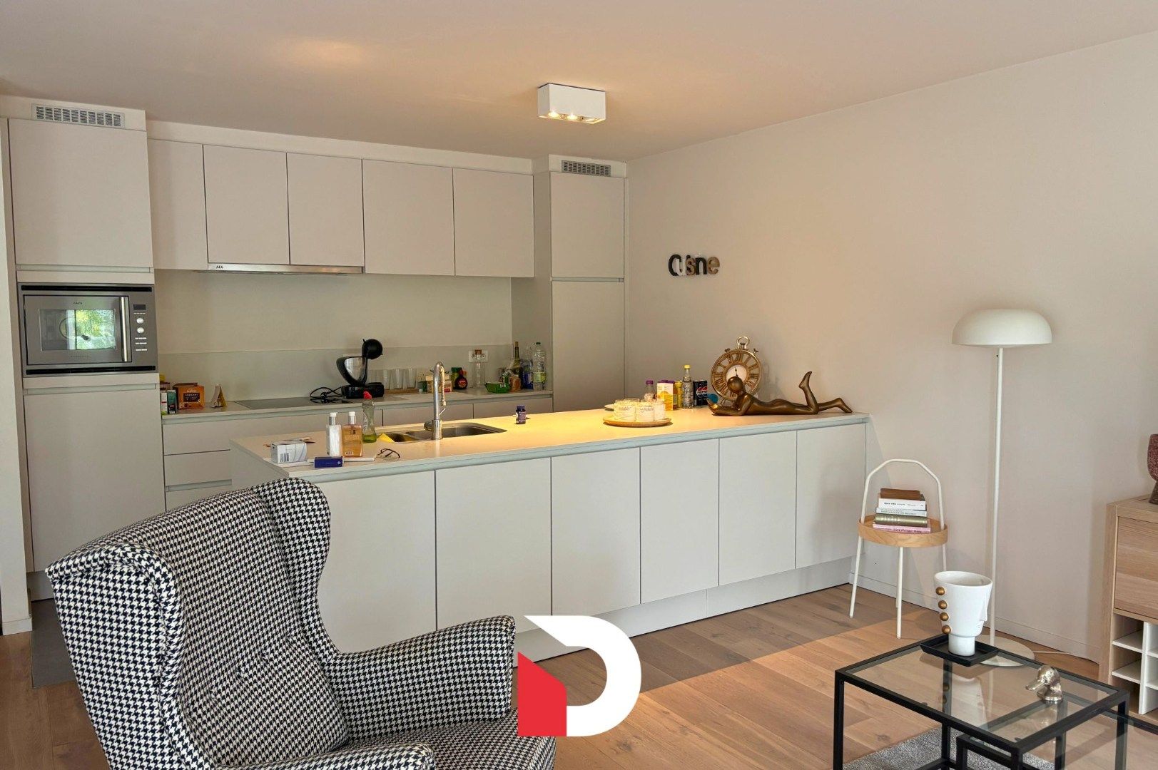 Lichtrijk appartement met garage en 2 slaapkamers in Brugge foto 5