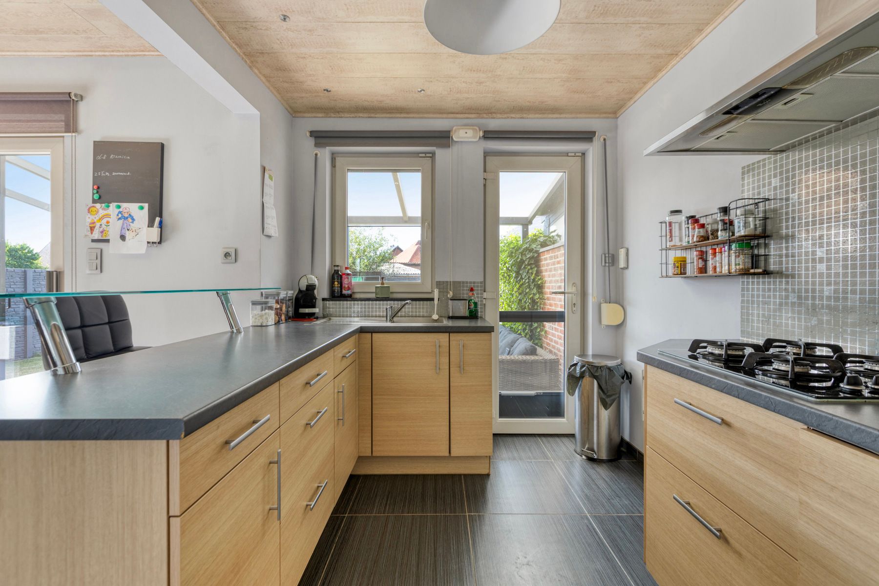 eengezinswoning met 3 slaapkamers foto 12
