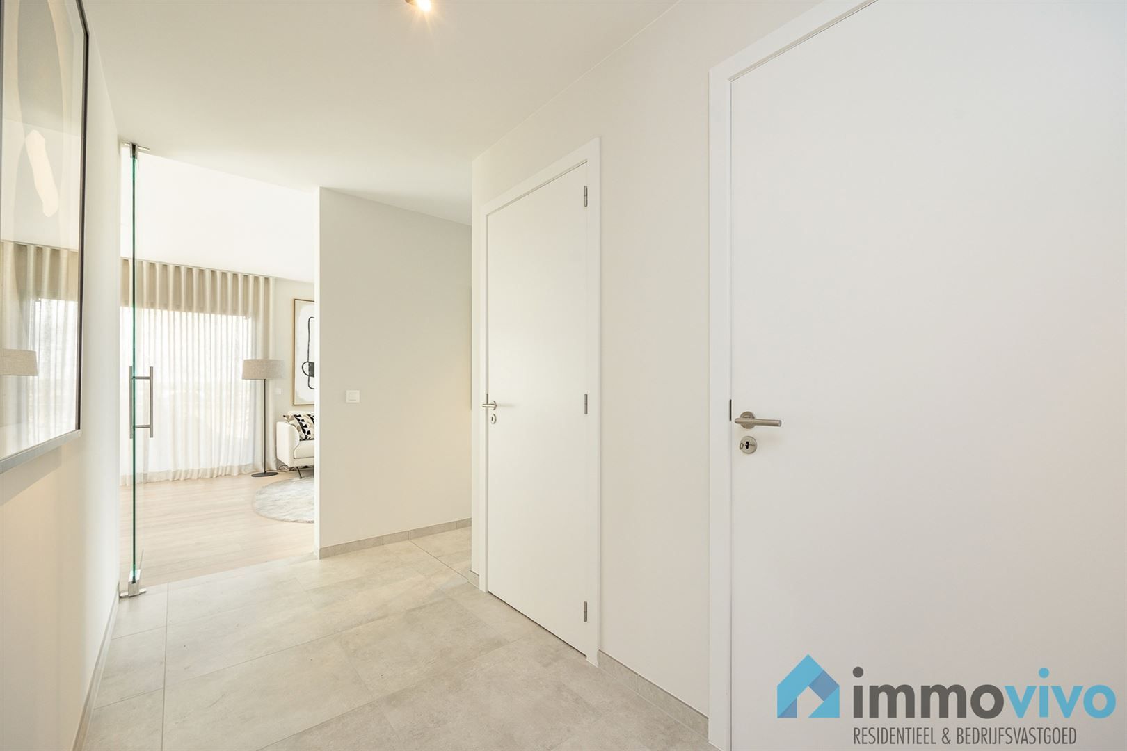 Nieuwbouw assisentiewoning met 2 slaapkamers en tuin foto 16