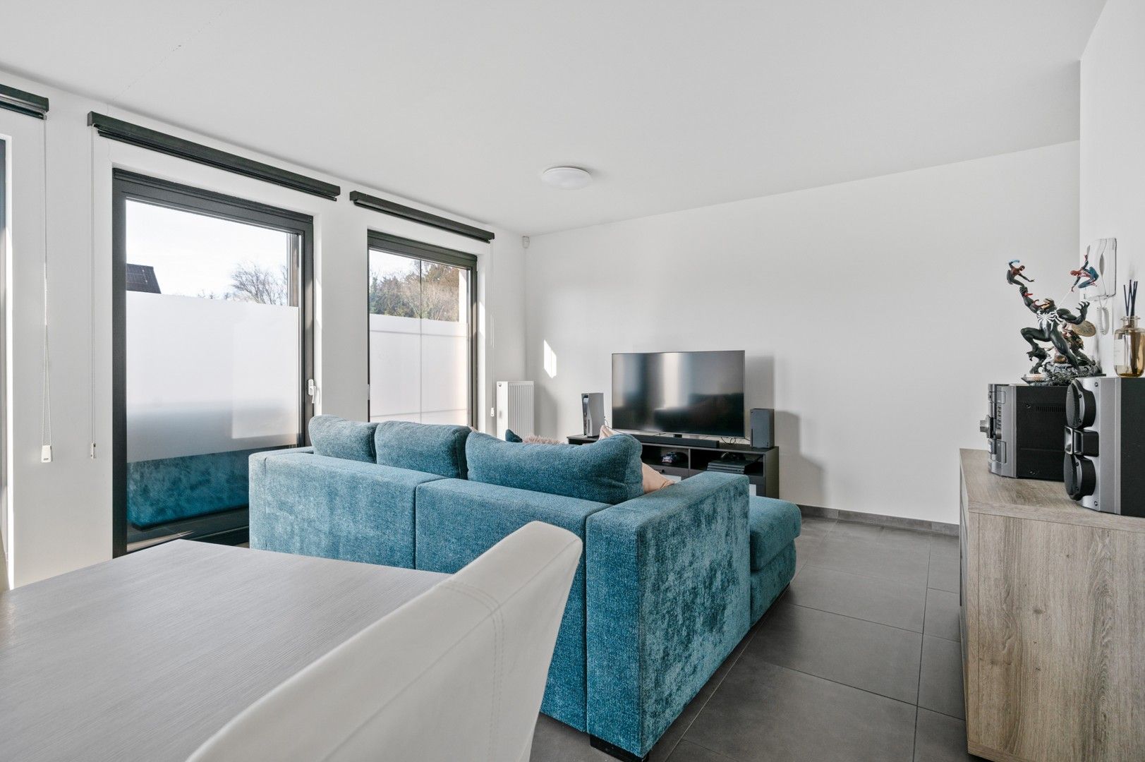 Centraal gelegen gelijkvloers appartement met terras en ondergrondse staanplaats in Herselt foto 9