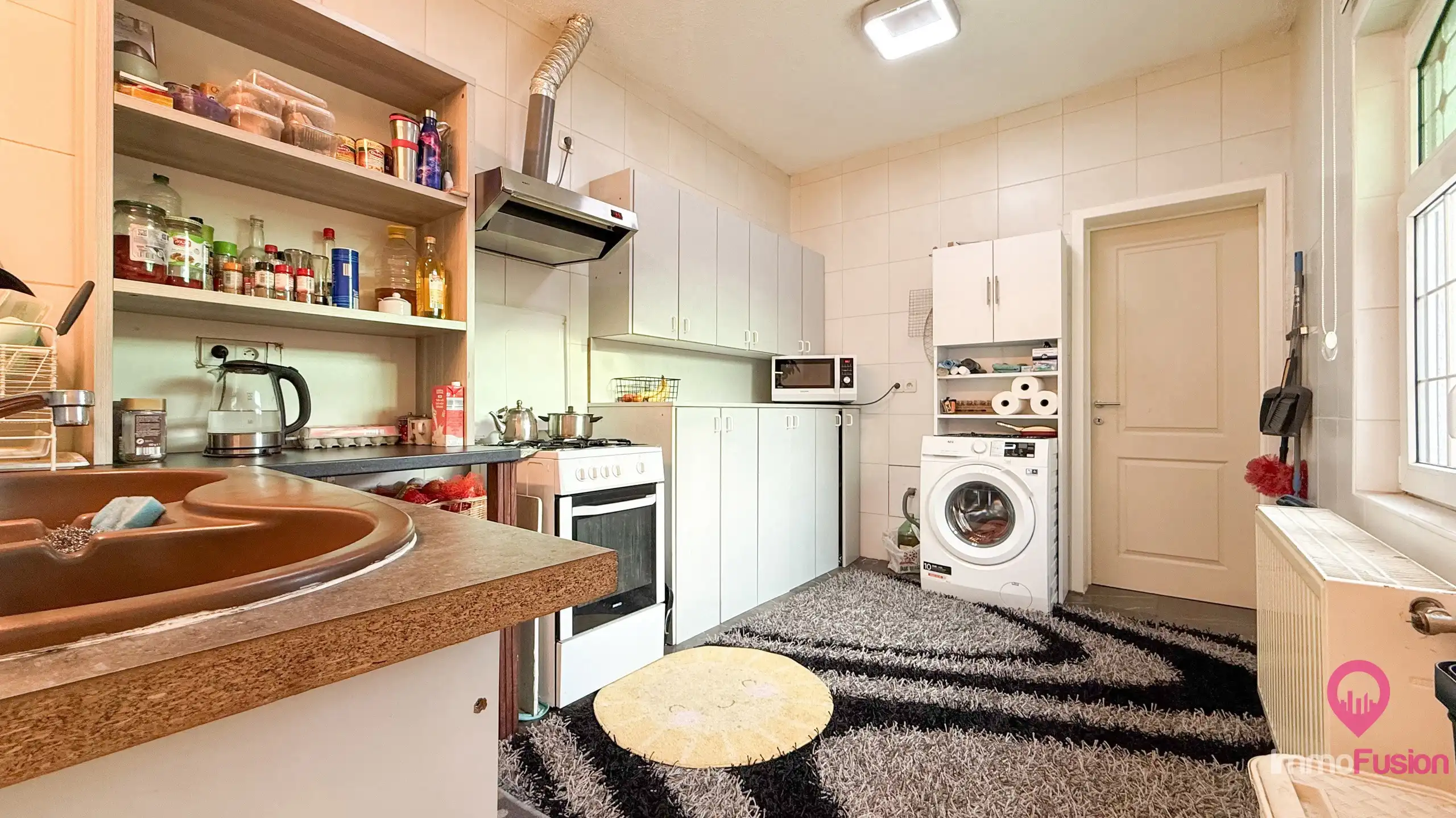 Rustig gelegen woning met een uitstekende bereikbaarheid! foto 12