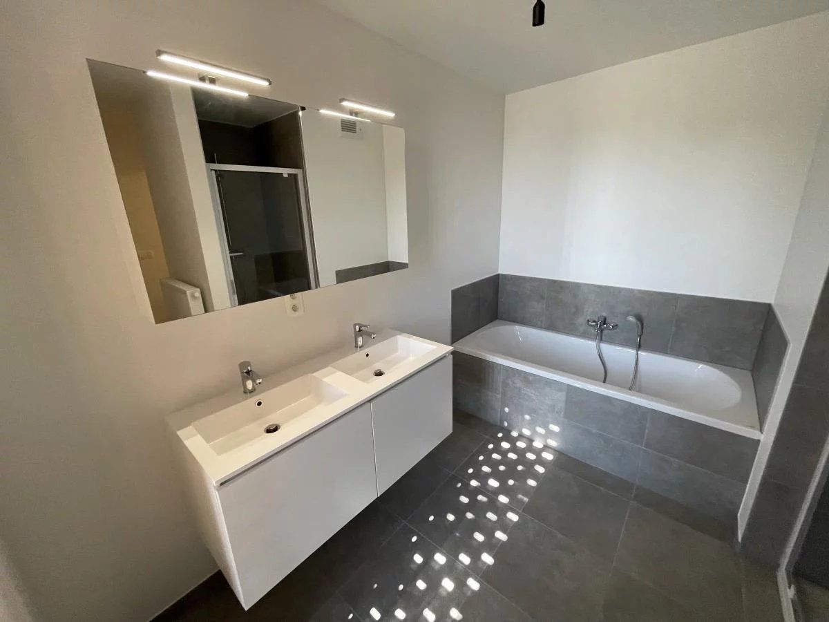 Start hier je nieuwe jaar in deze gezellige woning! foto 9