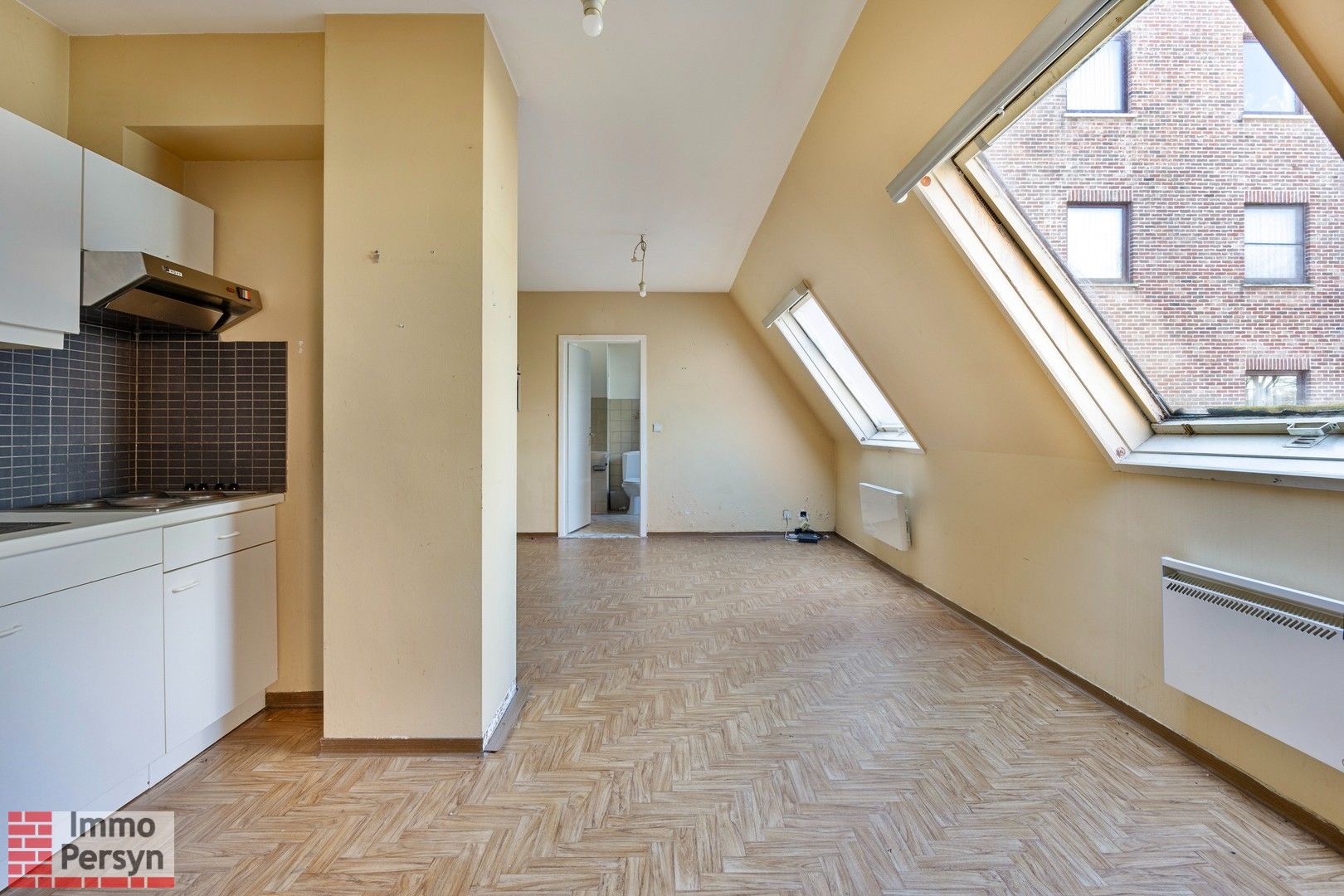 Hoofdfoto van de publicatie: Unieke Renovatorkans: Centrale Ruimte in Aarschot met diverse mogelijkheden