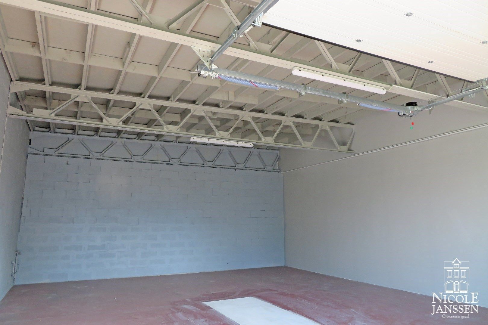 Vernieuwde instapklare loods  foto 4