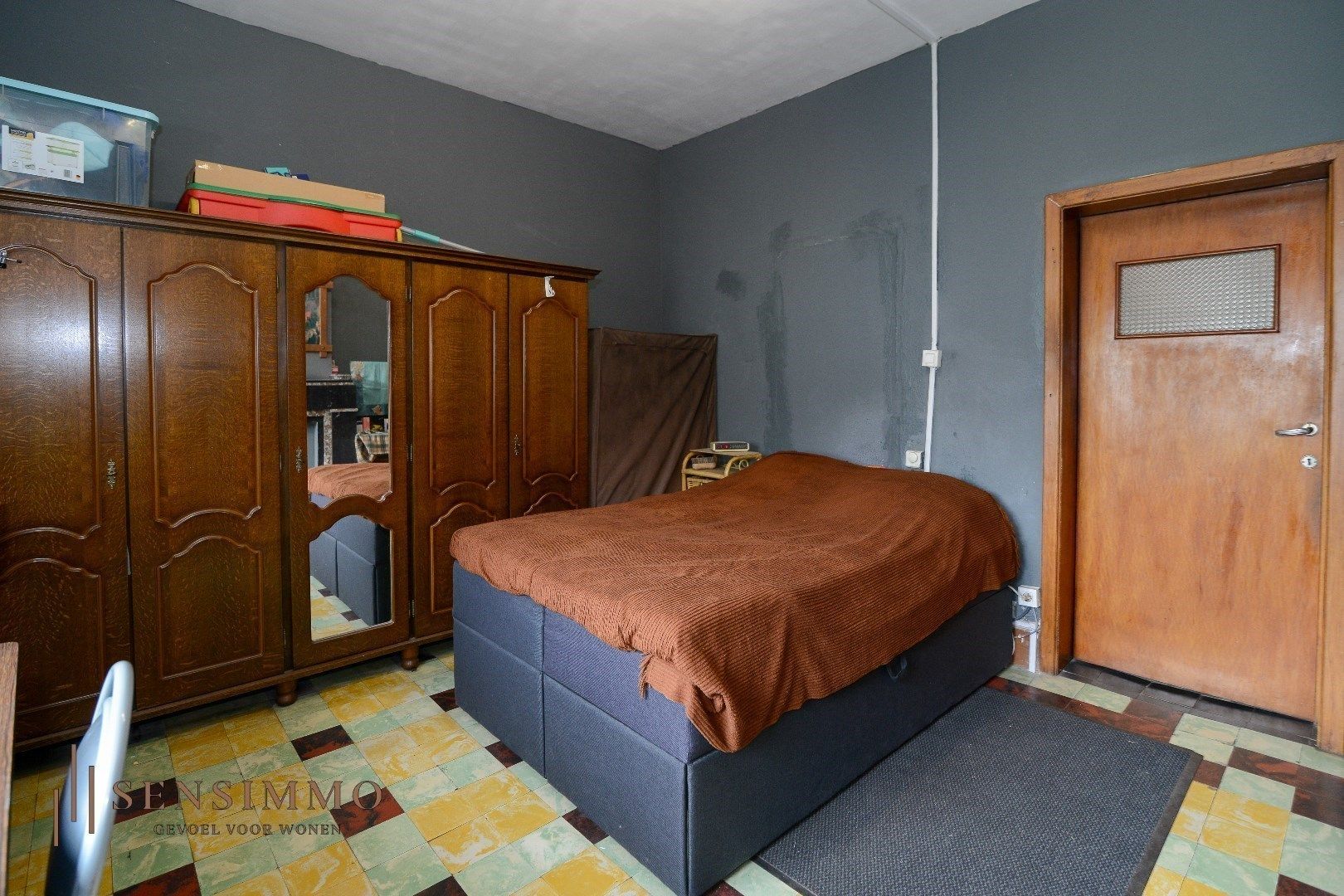 Instapklare duplex met 3 slpk + terras + parking in de levendige Vennestraat! foto 21
