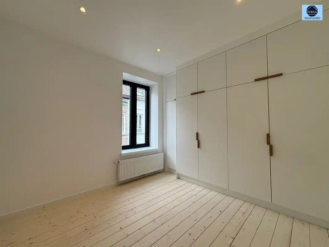 GERENOVEERDE WONING MET 3 KAMERS EN TUIN foto 5