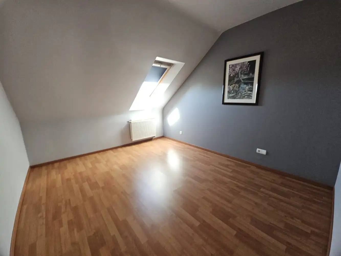 Zeer ruim appartement met terras + garage foto 18
