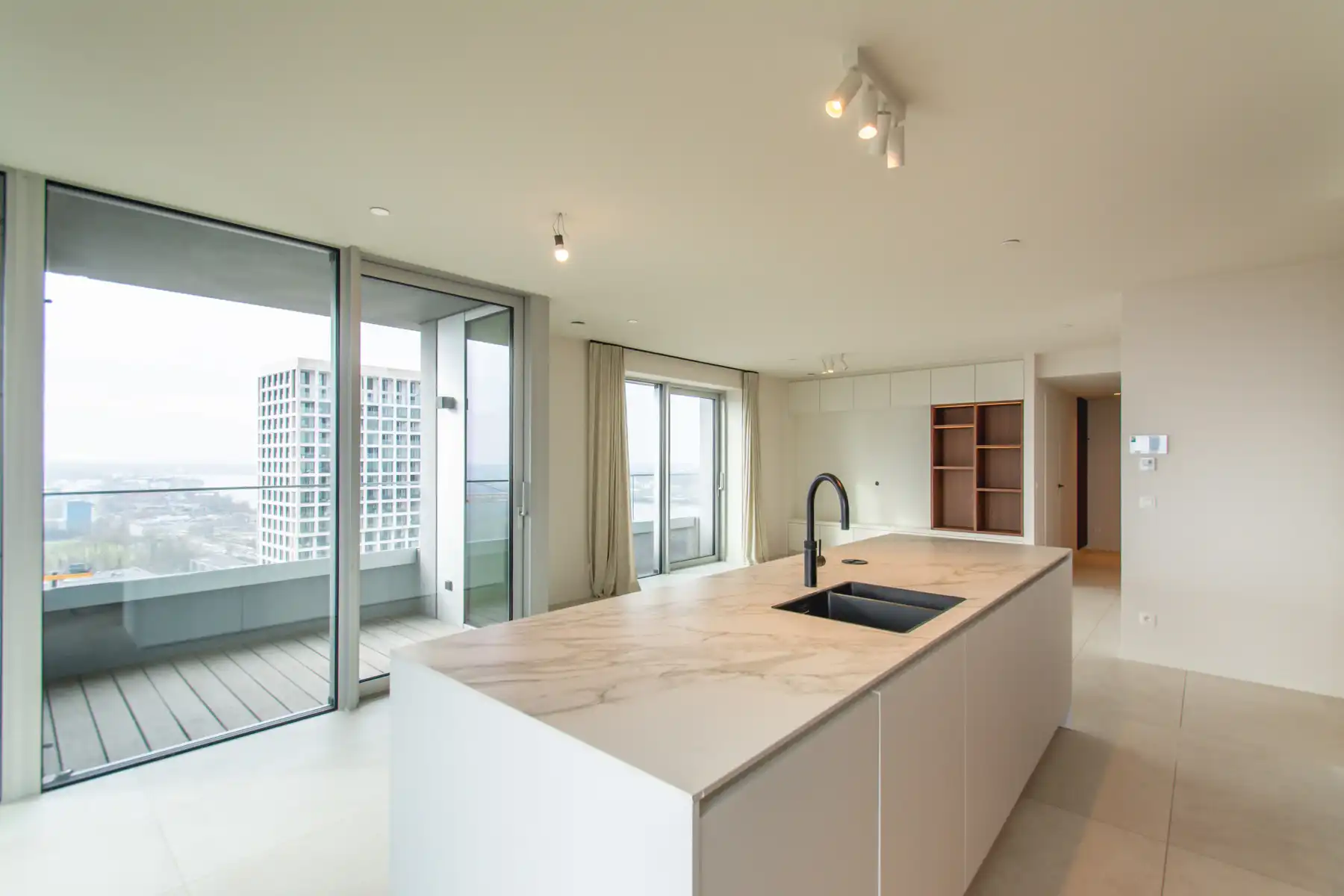 Prachtig appartement met 3slpk met zicht op de Schelde foto 4