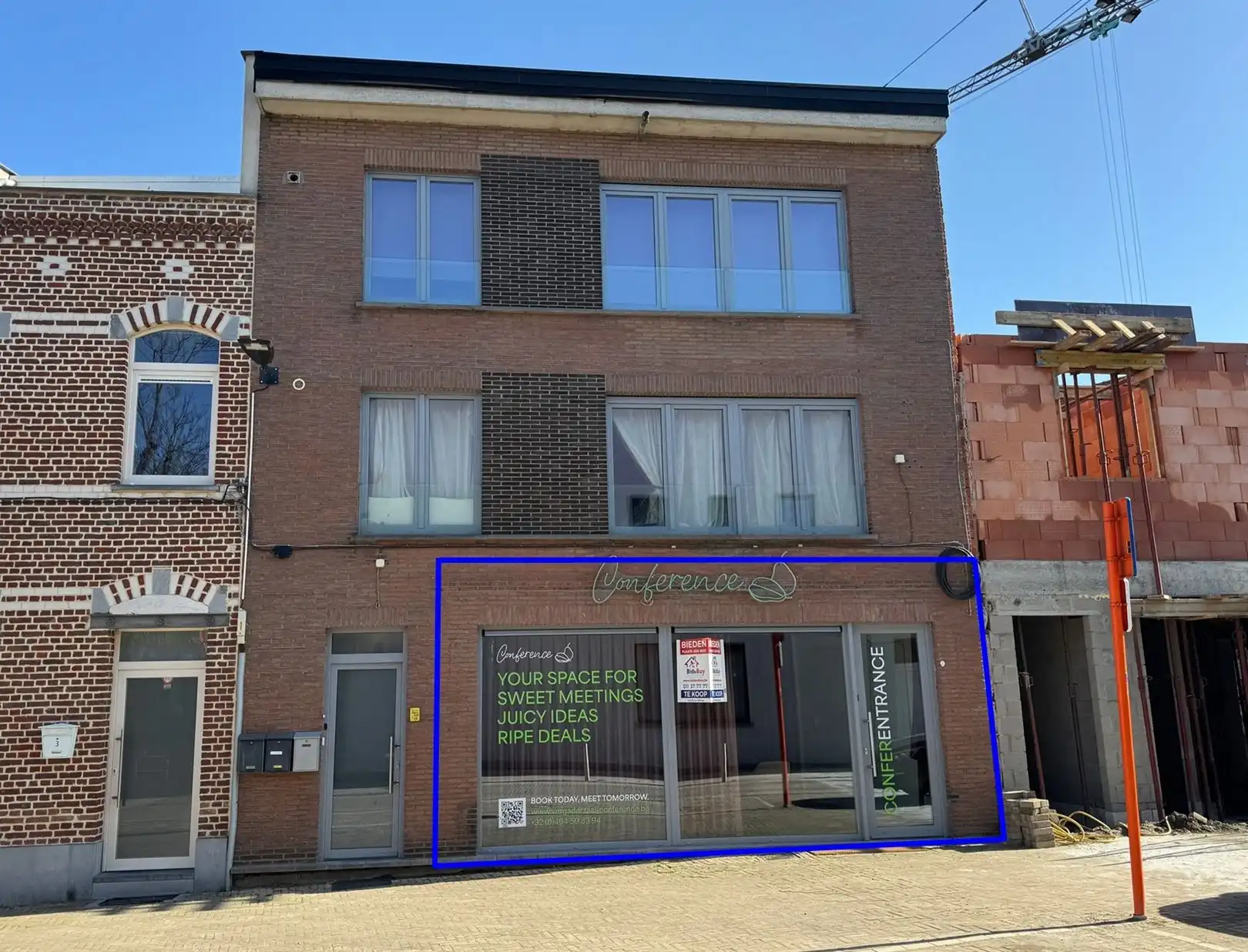 Commerciële Ruimte, centraal gelegen in Sint-Truiden foto {{pictureIndex}}