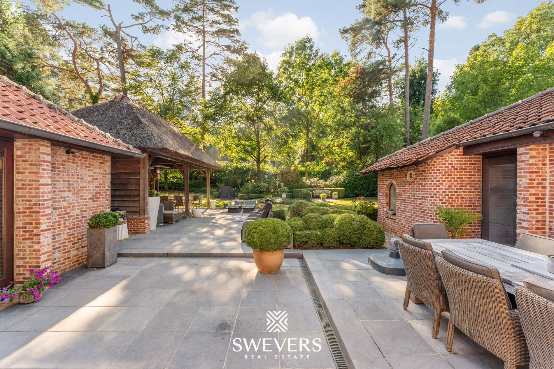 Exclusieve villa in Zuid-Franse stijl omgeven door groen in residentiële wijk Kayenberg foto 34