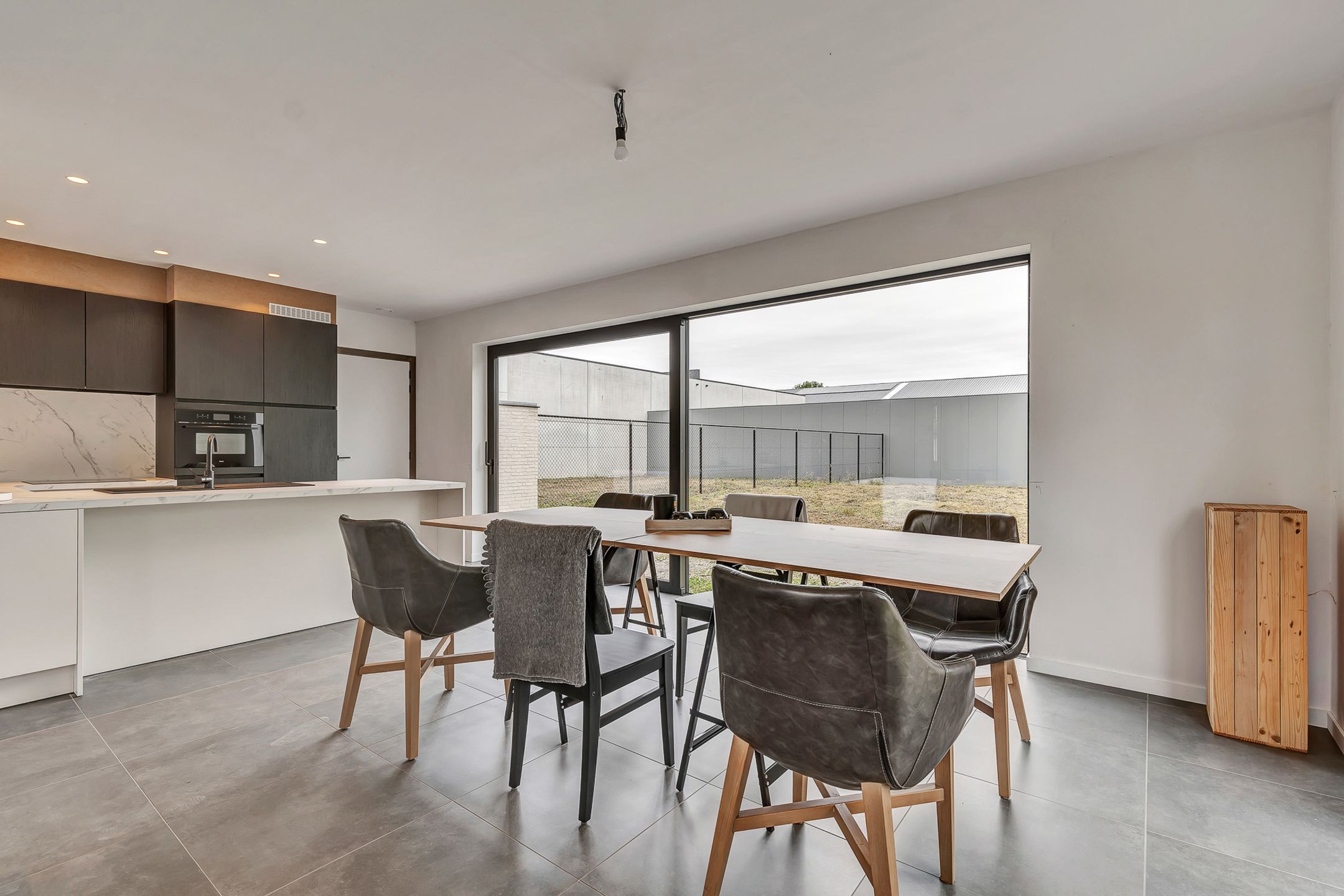 Moderne en energiezuinige koppelwoning in het centrum van Vinkt foto 6