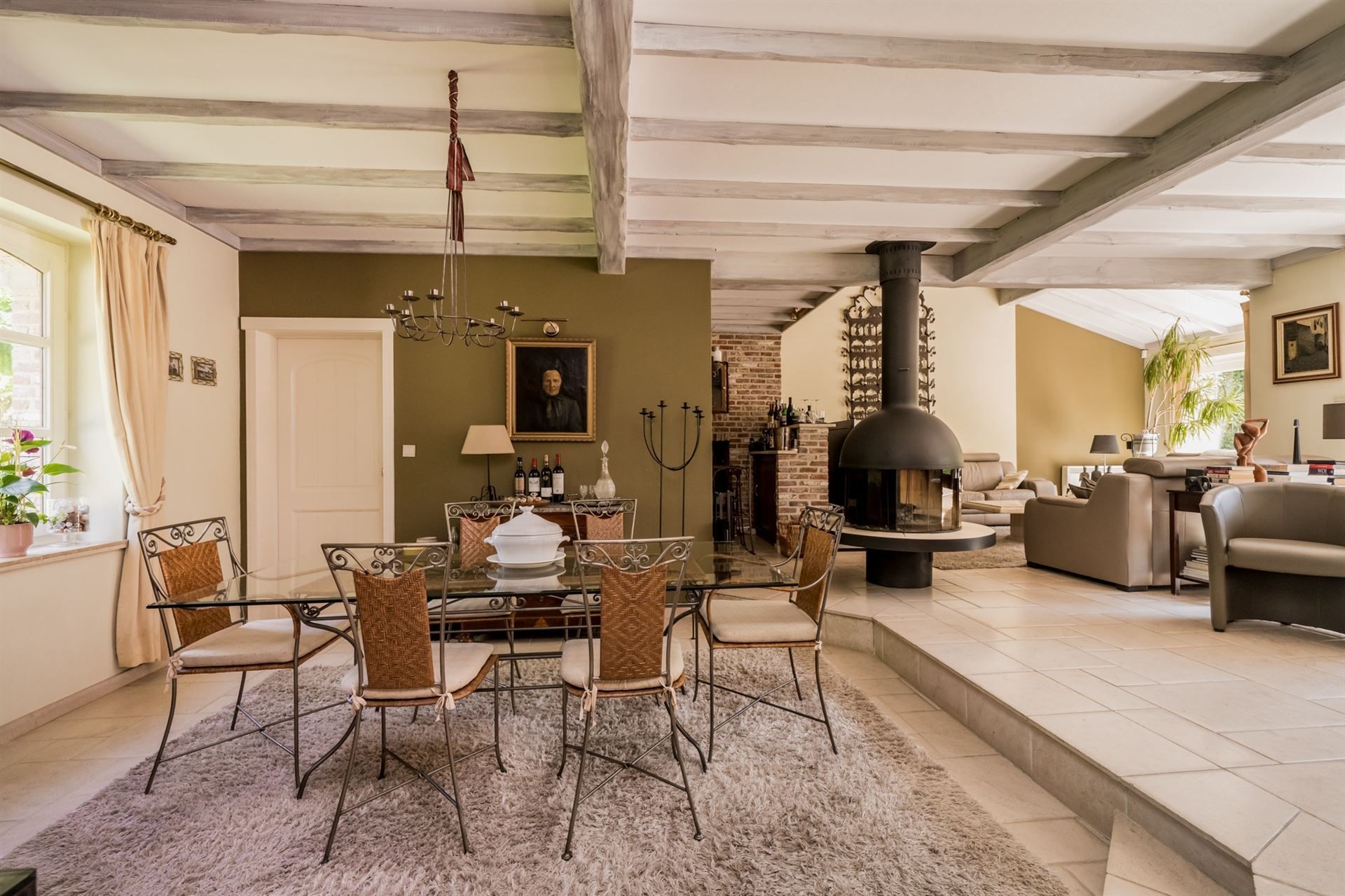 Unieke villa te koop met als troeven: Rust, ruimte en comfort in het groen foto 14